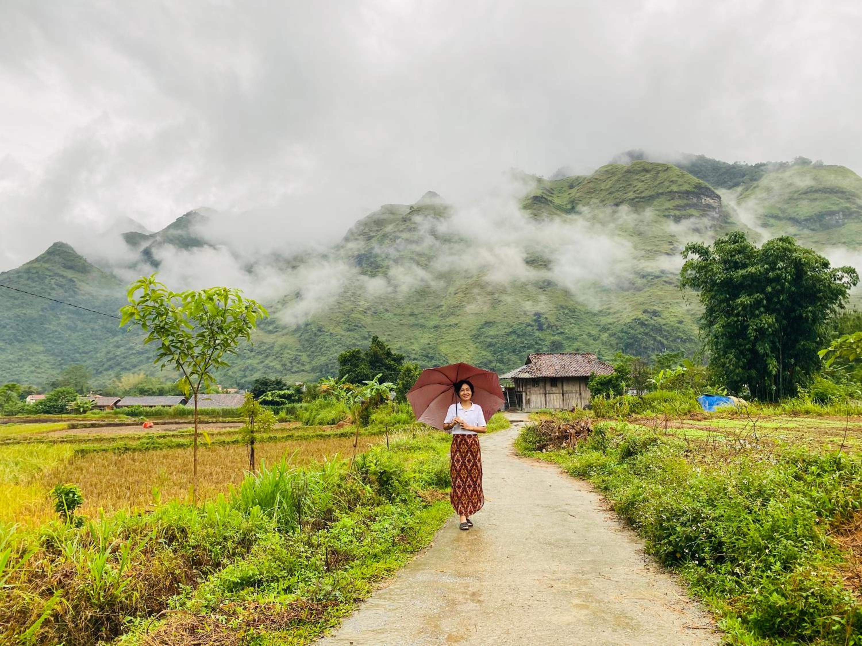 Du Gia Field View Homestay