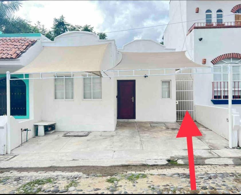 Hotel Mini Departamento Real del Country Playa Alberca - Image 1