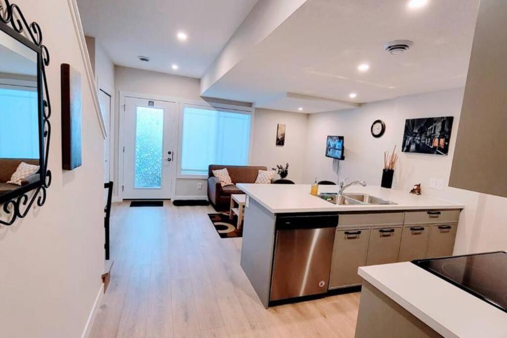 Brand New Executive Suite