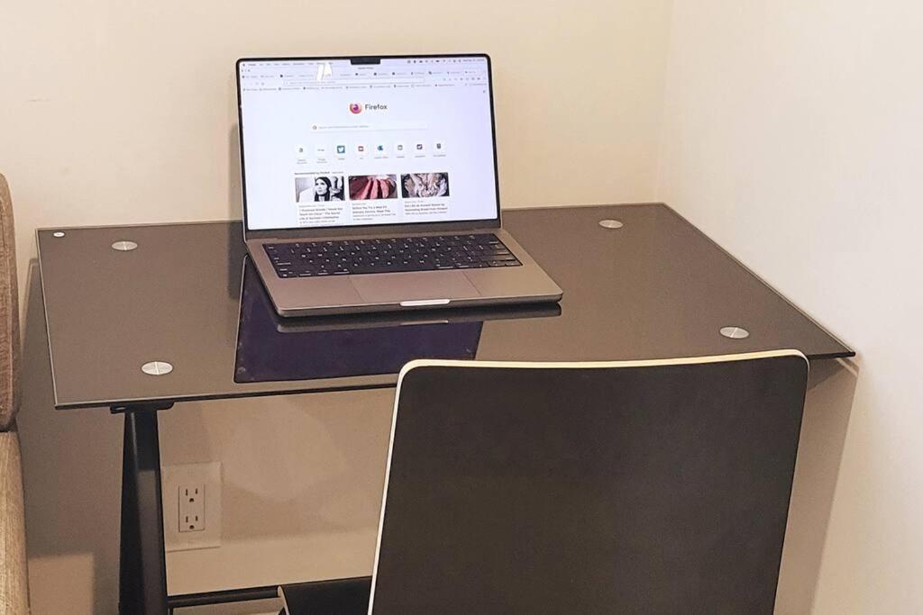 Brand New Executive Suite