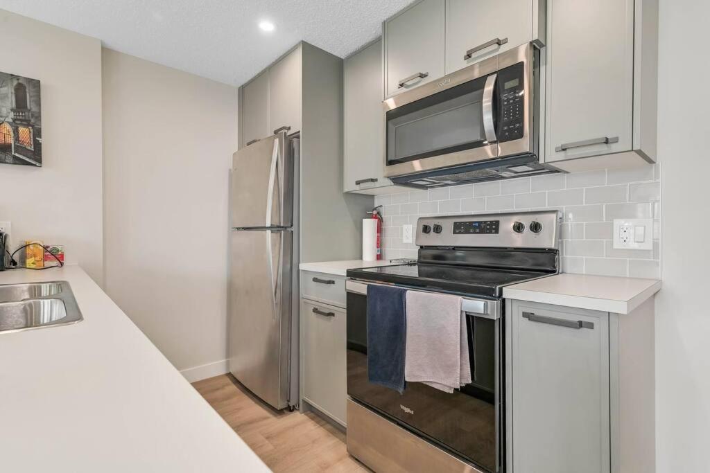 Brand New Executive Suite