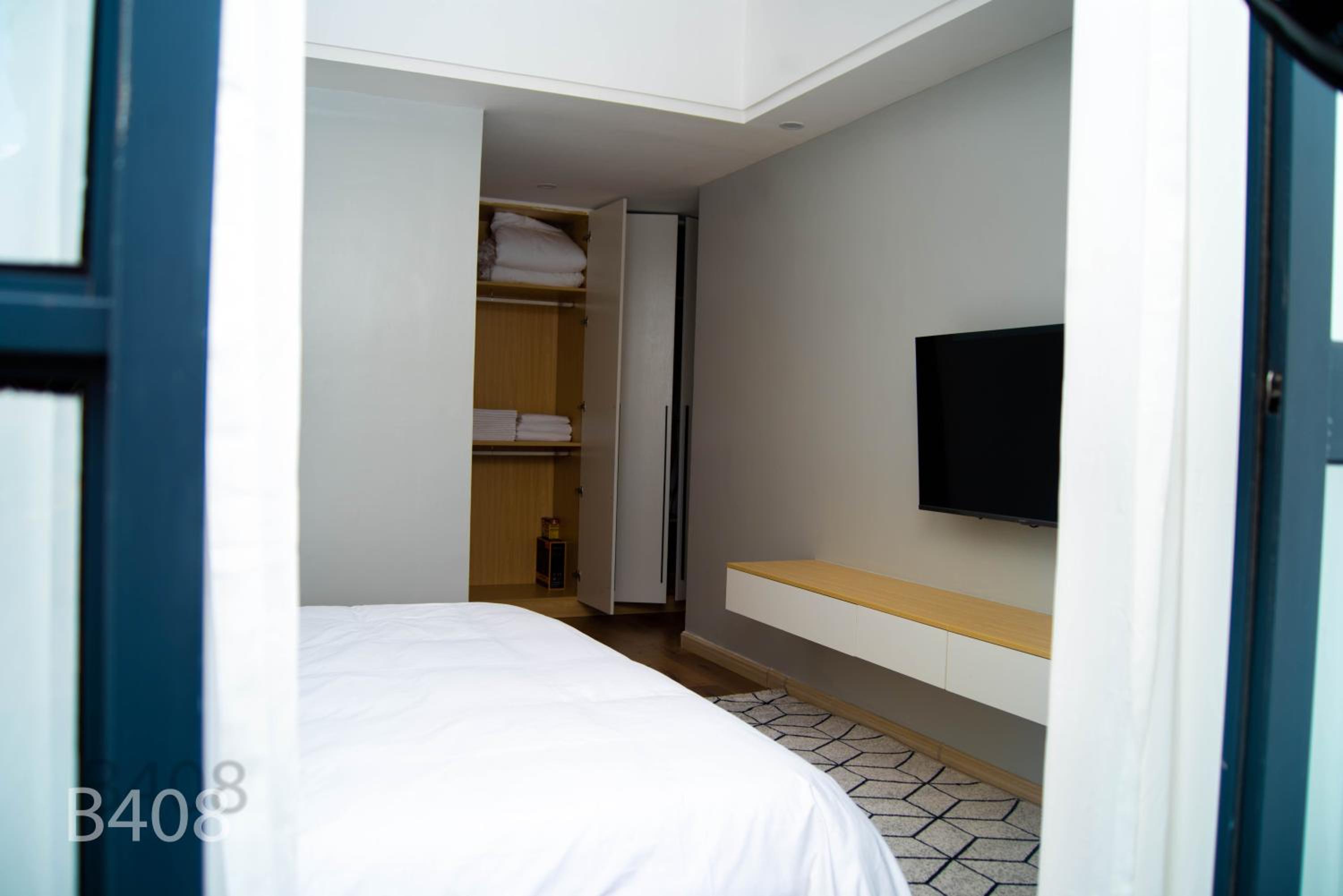 Laurel Living Studio