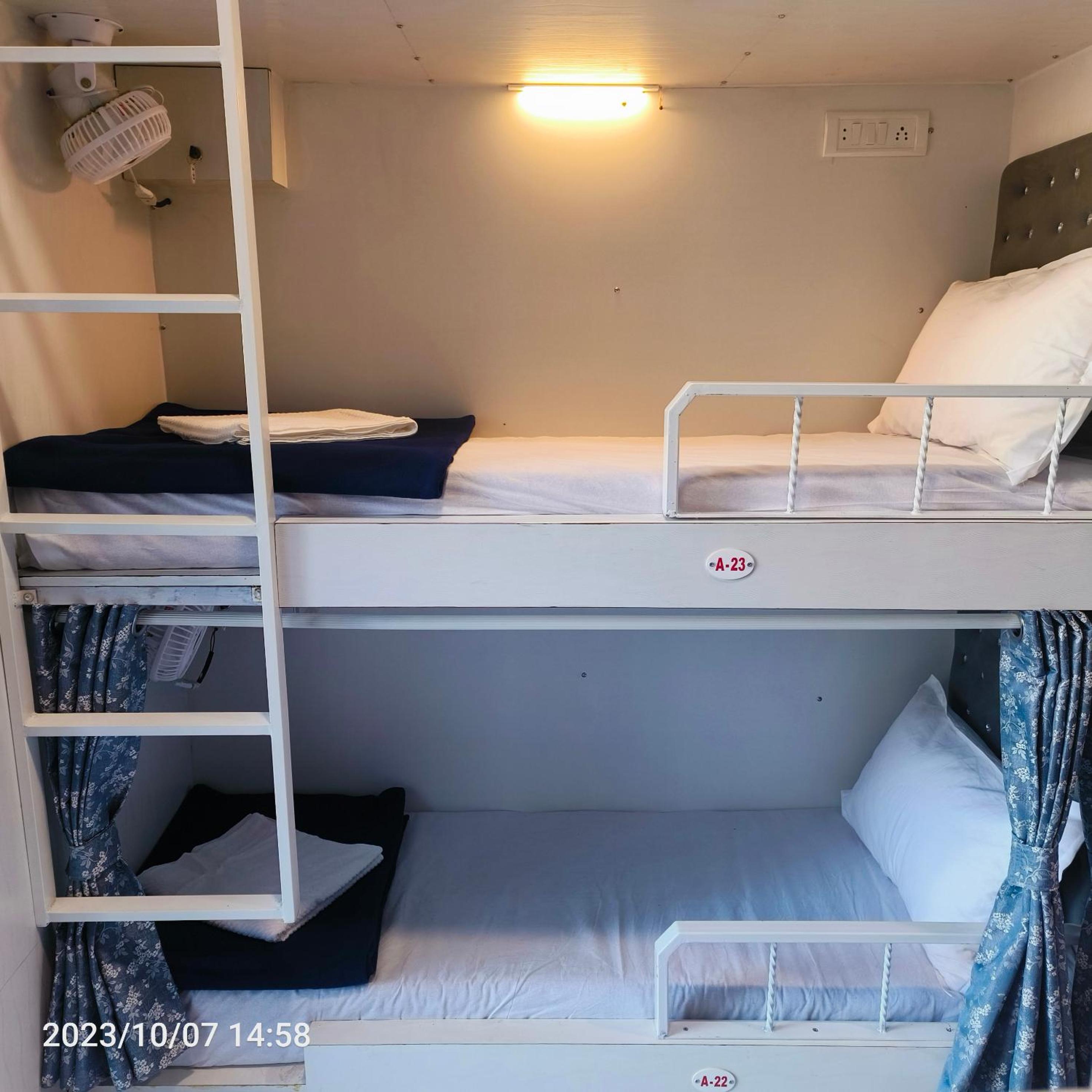 Marol Metro Dormitory photo 5