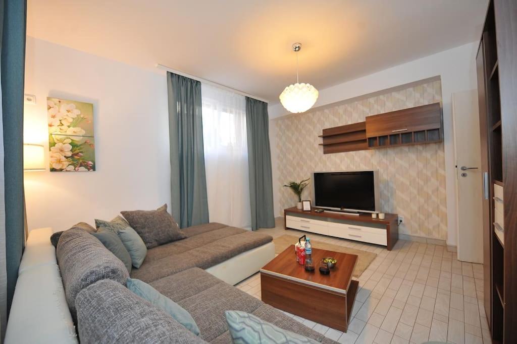 Excellent price for a family or group of travelers view 2
