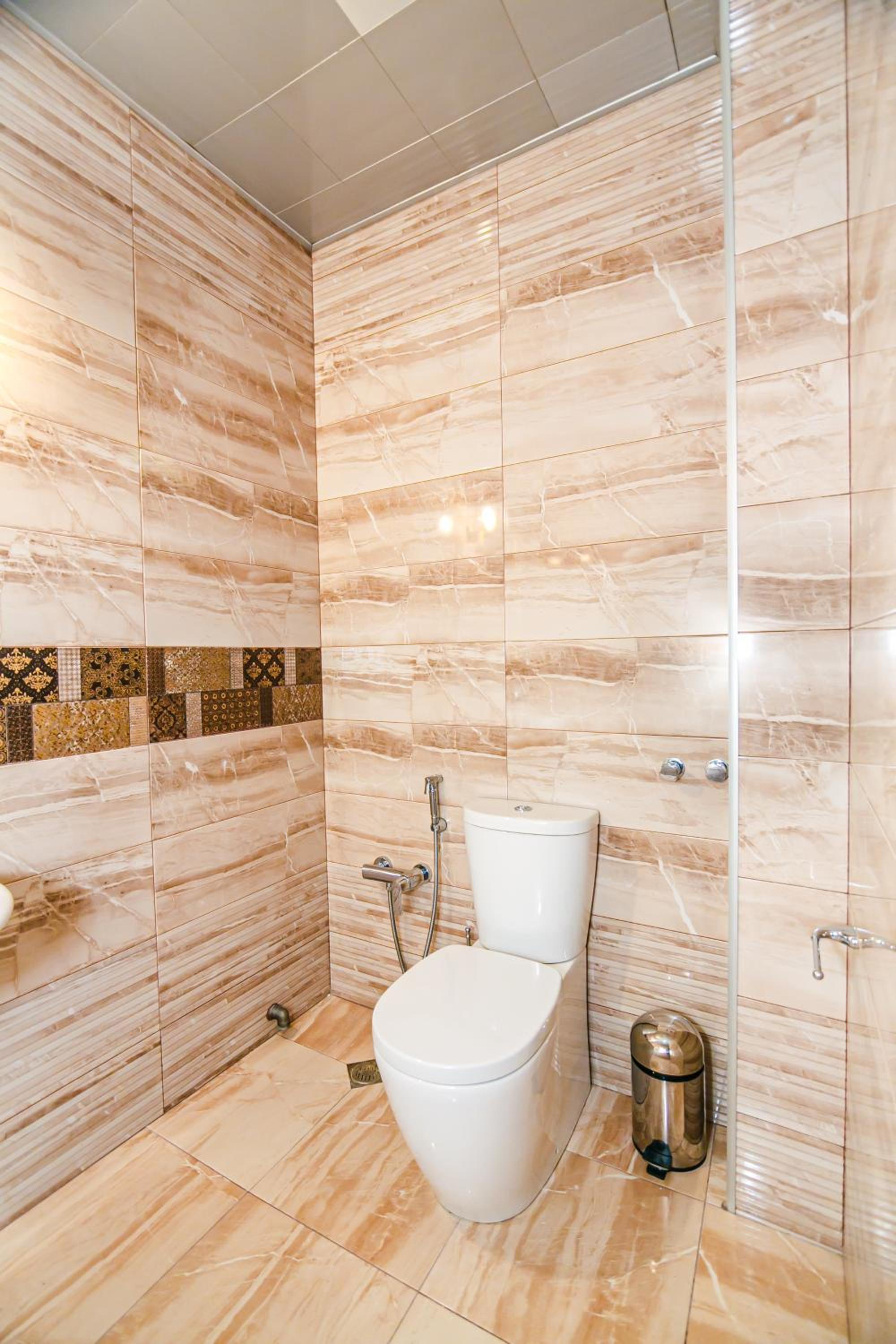 Apartment on Metro Sahil