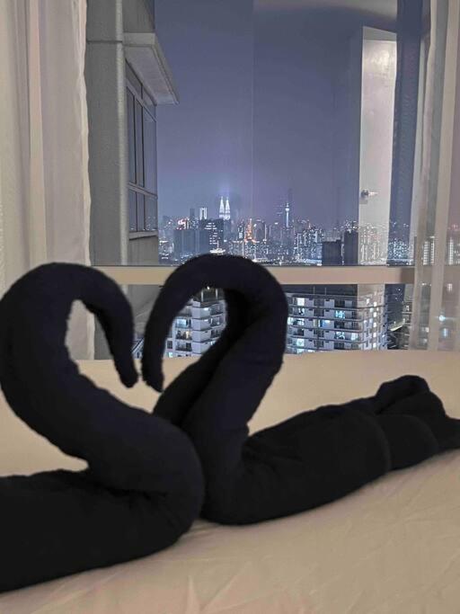 KLCC View-PS4-Netflix-Pool-8pax-KL East TheRidge