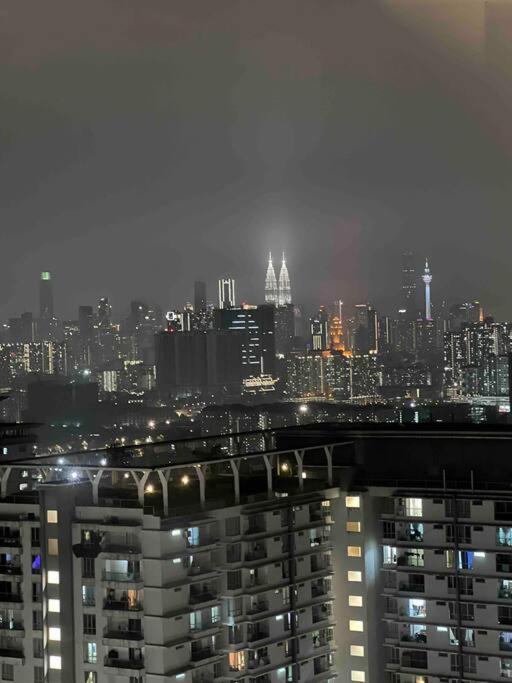 KLCC View-PS4-Netflix-Pool-8pax-KL East TheRidge