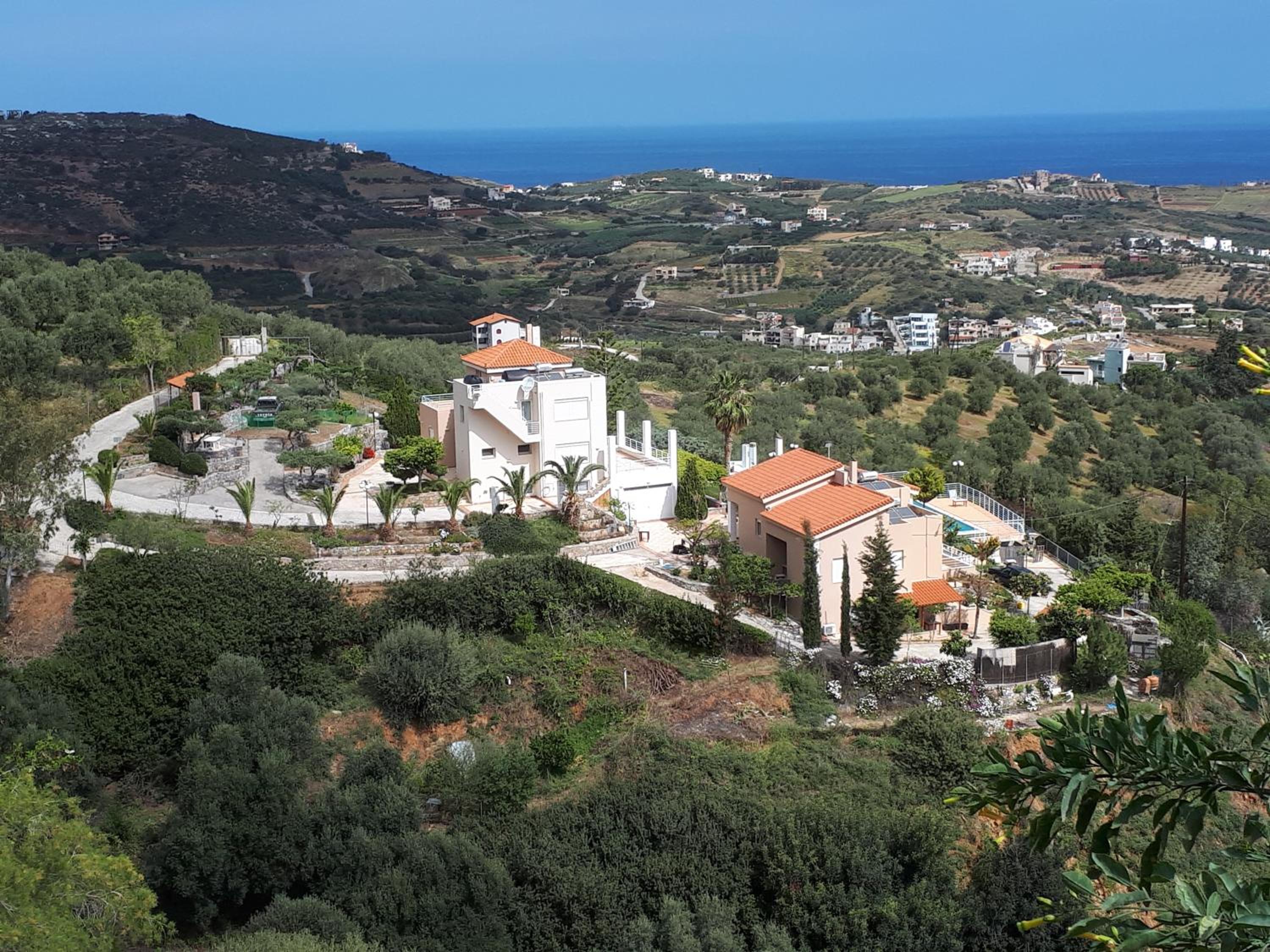 Agnanti Villas