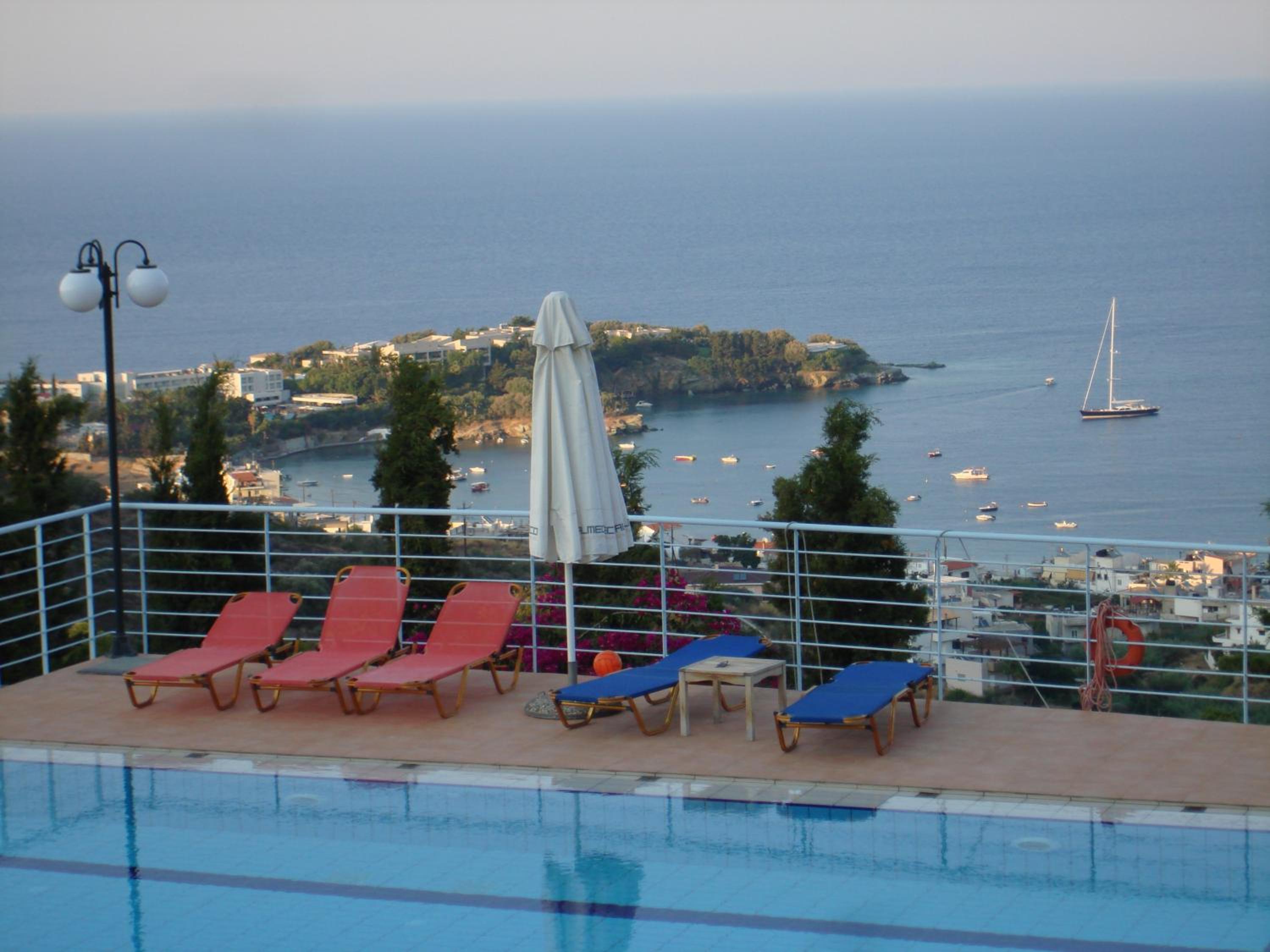 Agnanti Villas