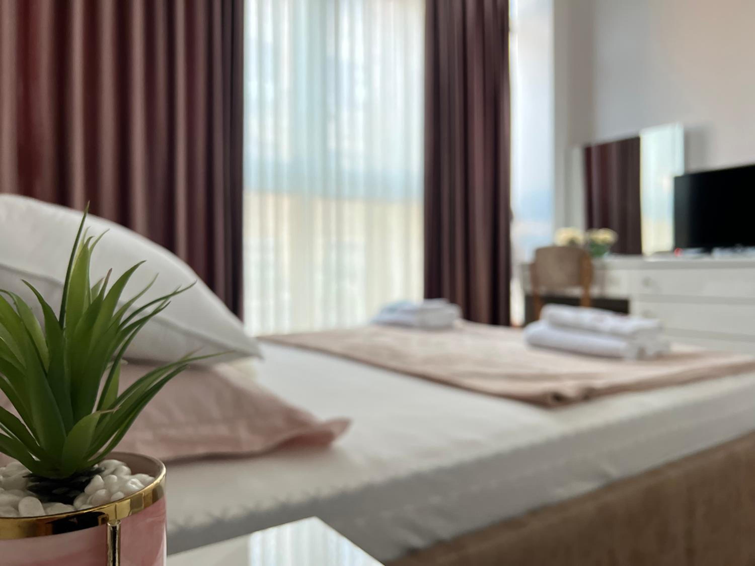 Experience New Bazaar Apartment 02
