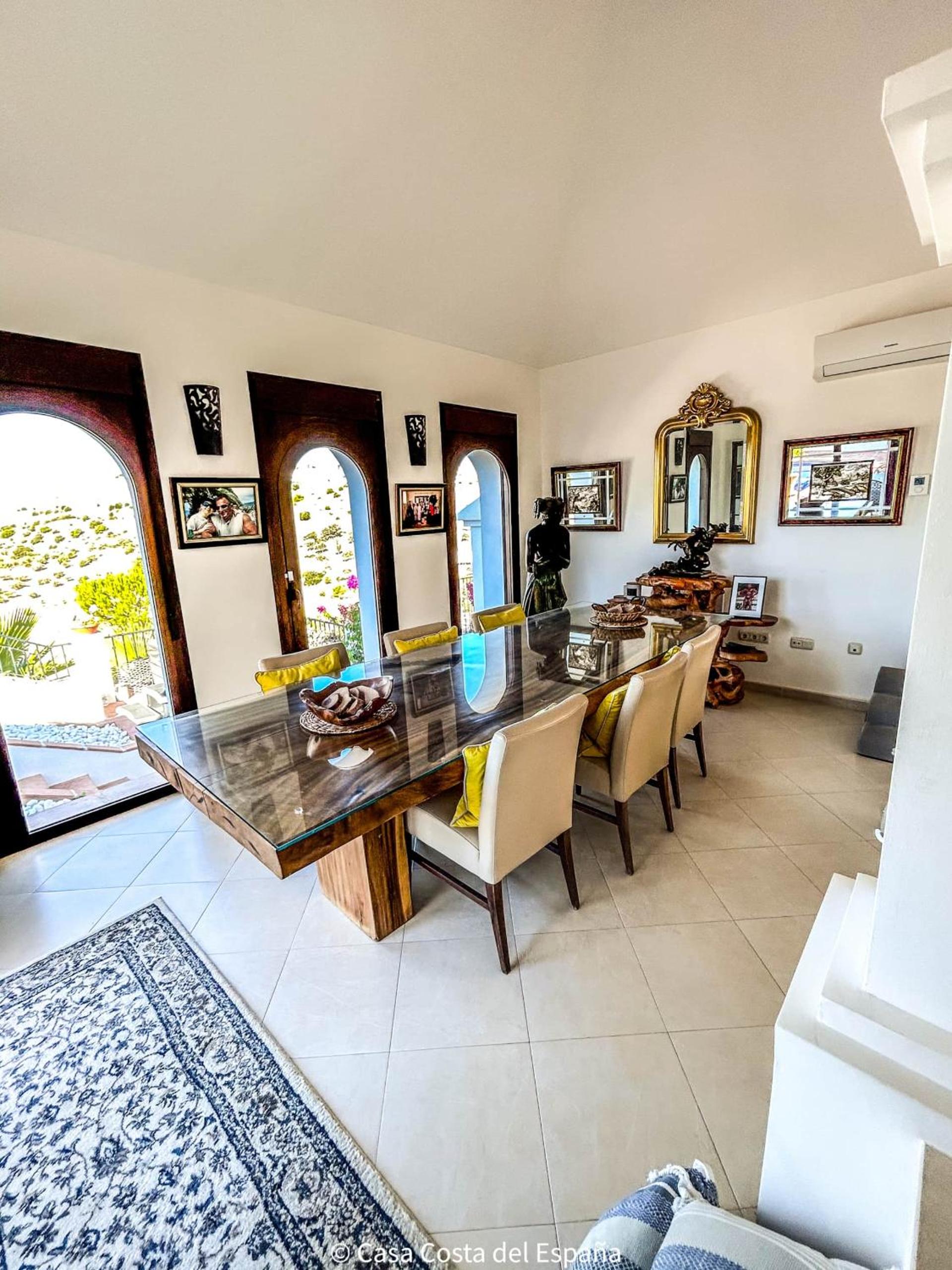 Luxurious Villa - Coín