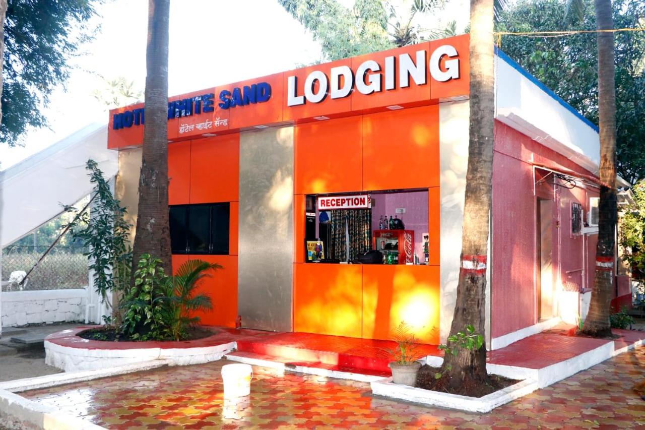 White Sand Resort Manori Mumbai Malad West view 3