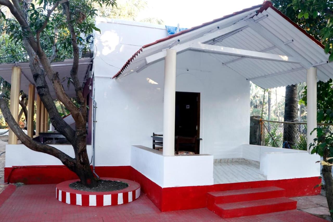 White Sand Resort Manori Mumbai Malad West view 5