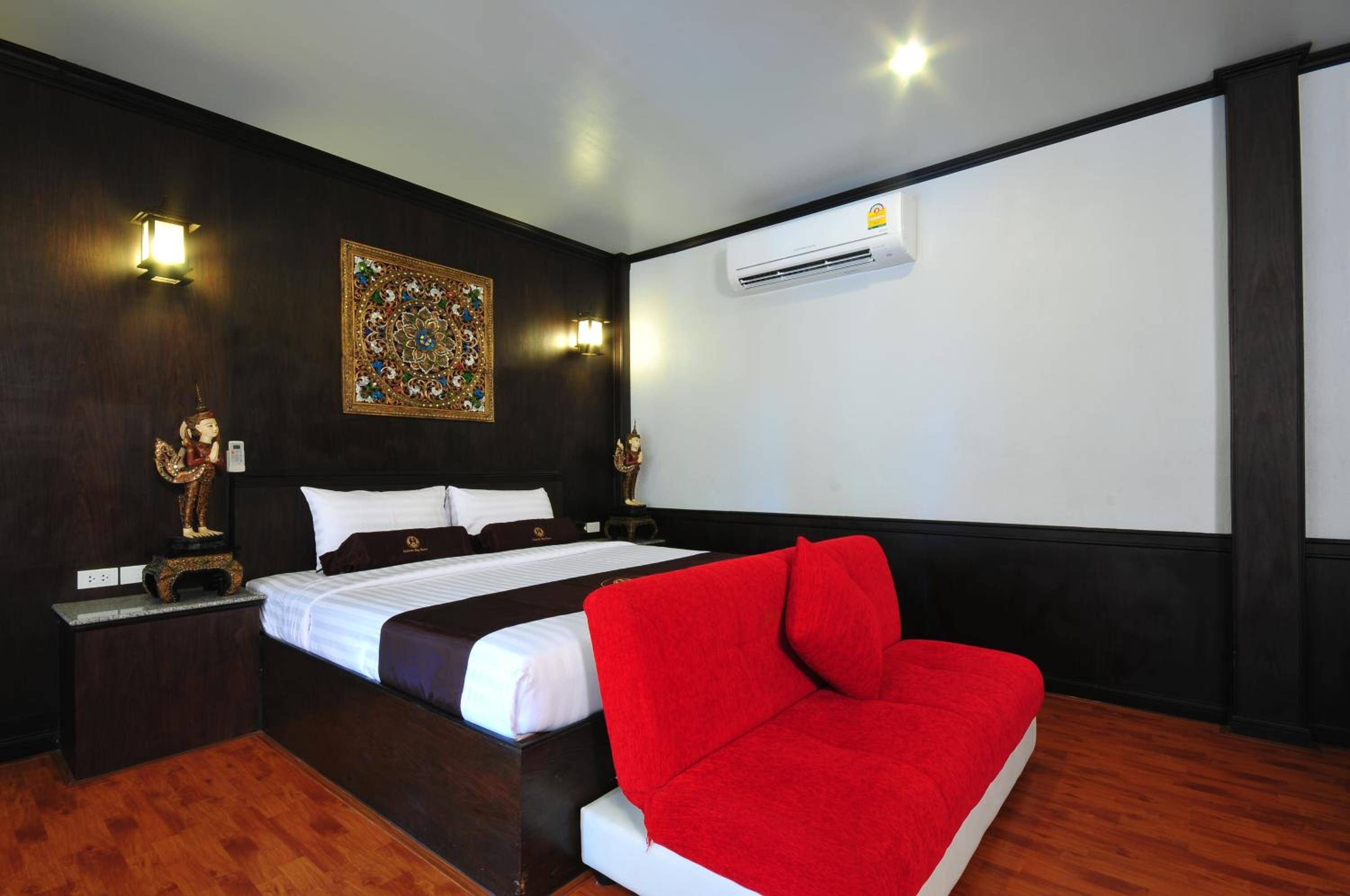 Maleedee Bay Resort