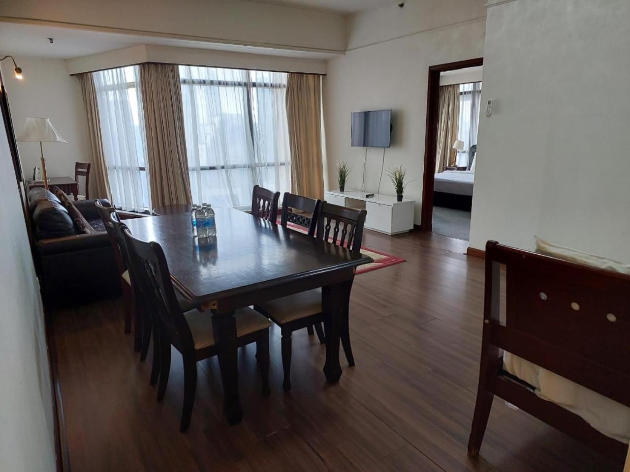 DOUBLE DELUXE APARTMENT AT BERJAYA TIMES SQUARE kL
