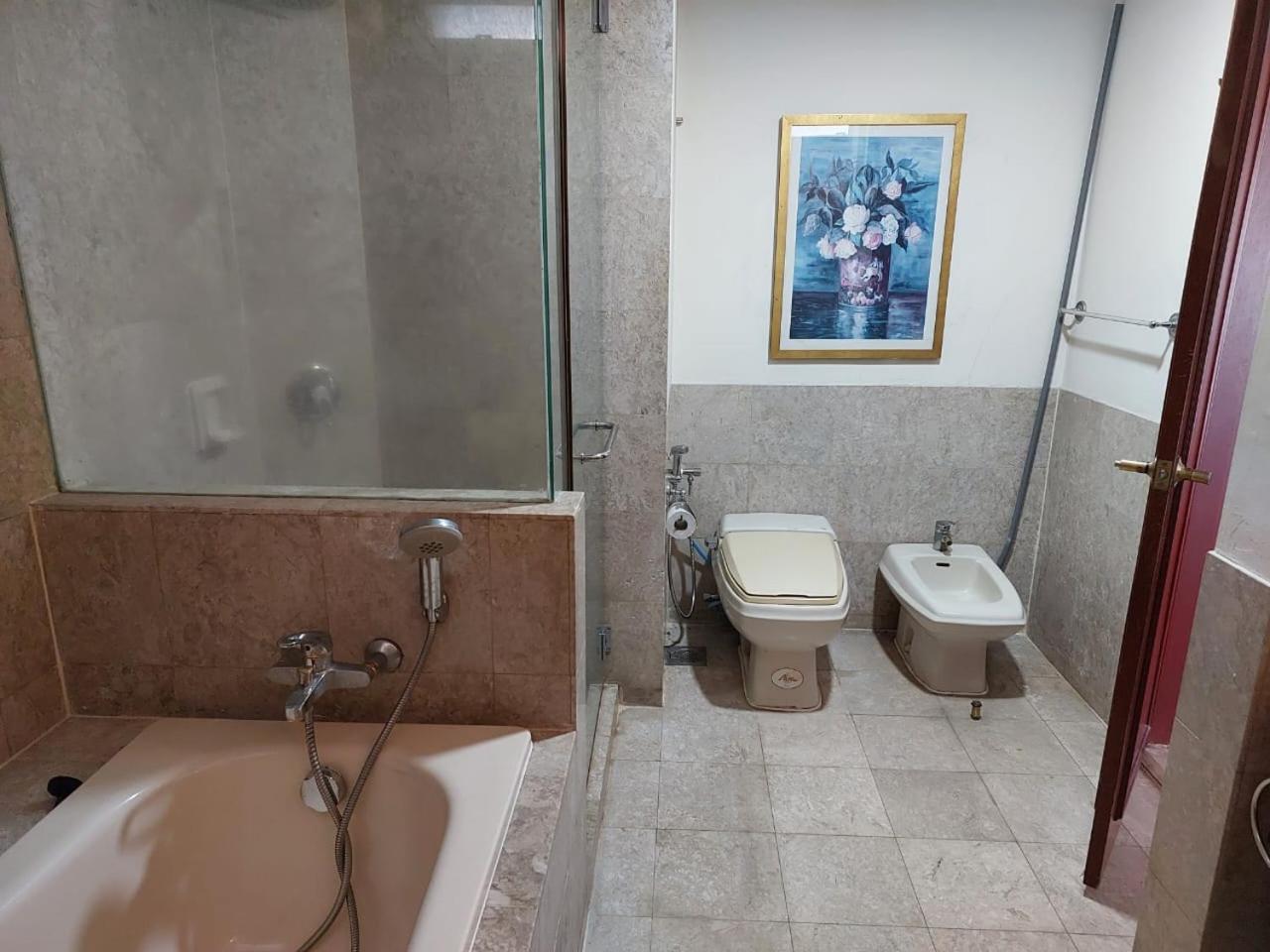 DOUBLE DELUXE APARTMENT AT BERJAYA TIMES SQUARE kL