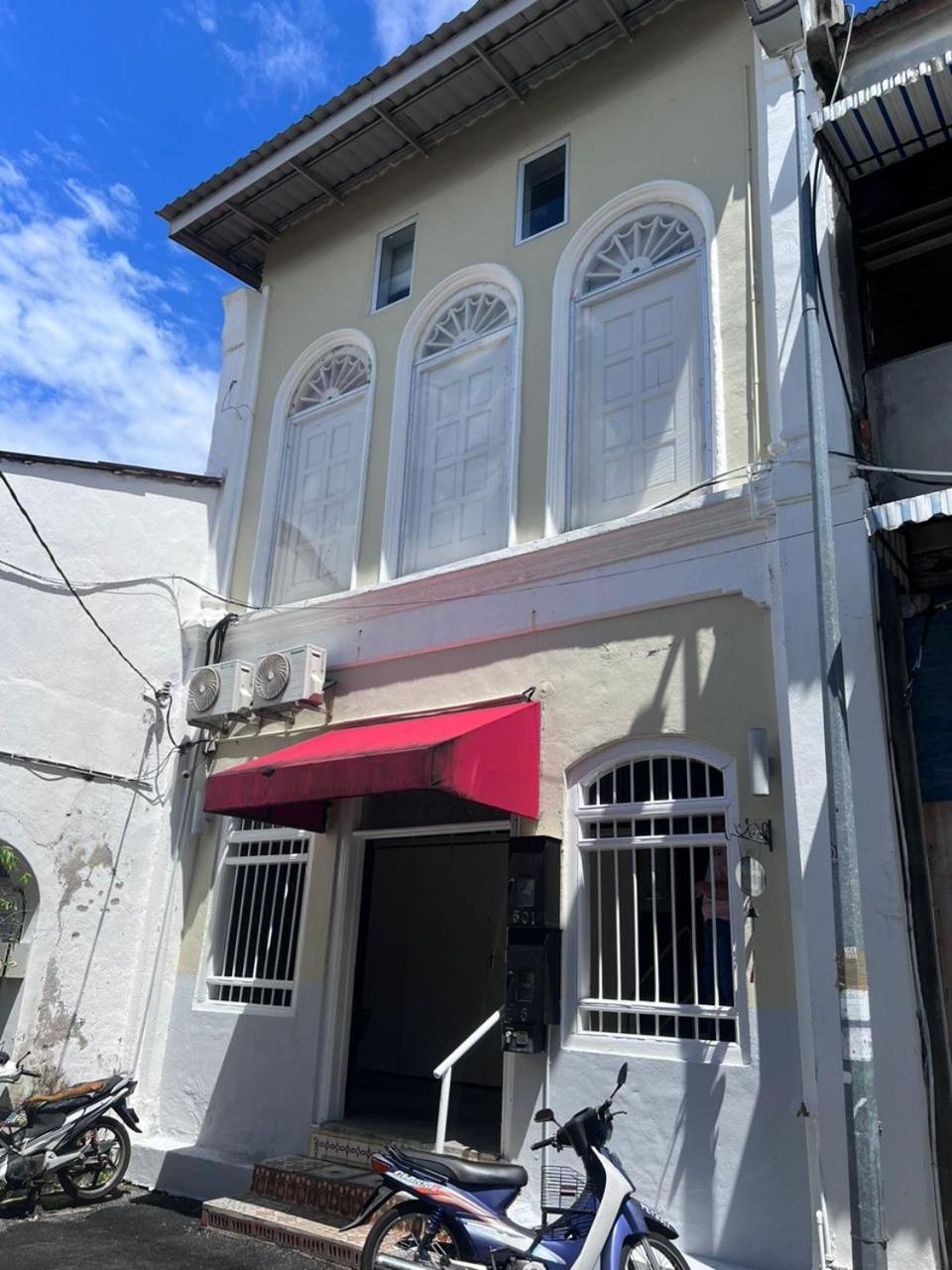 Sunshine House