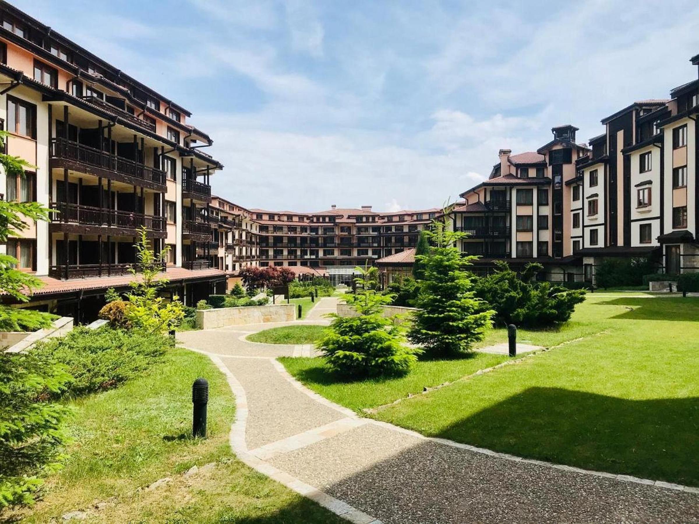 Bansko Vacations - Next to the Ski Lift Downtown Bansko - Property Image 12