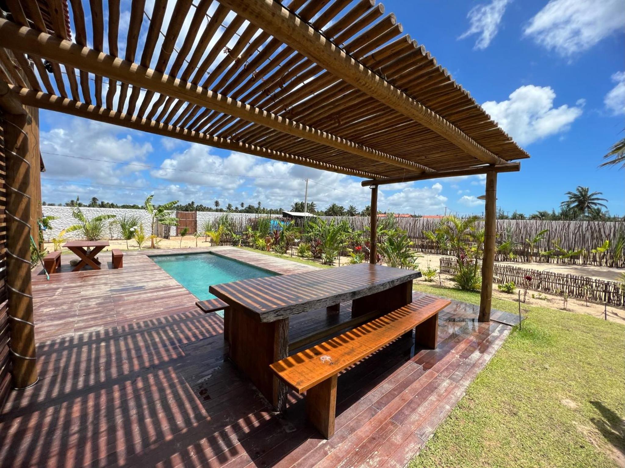 MONKEY BEACH HOUSE BRAZIL