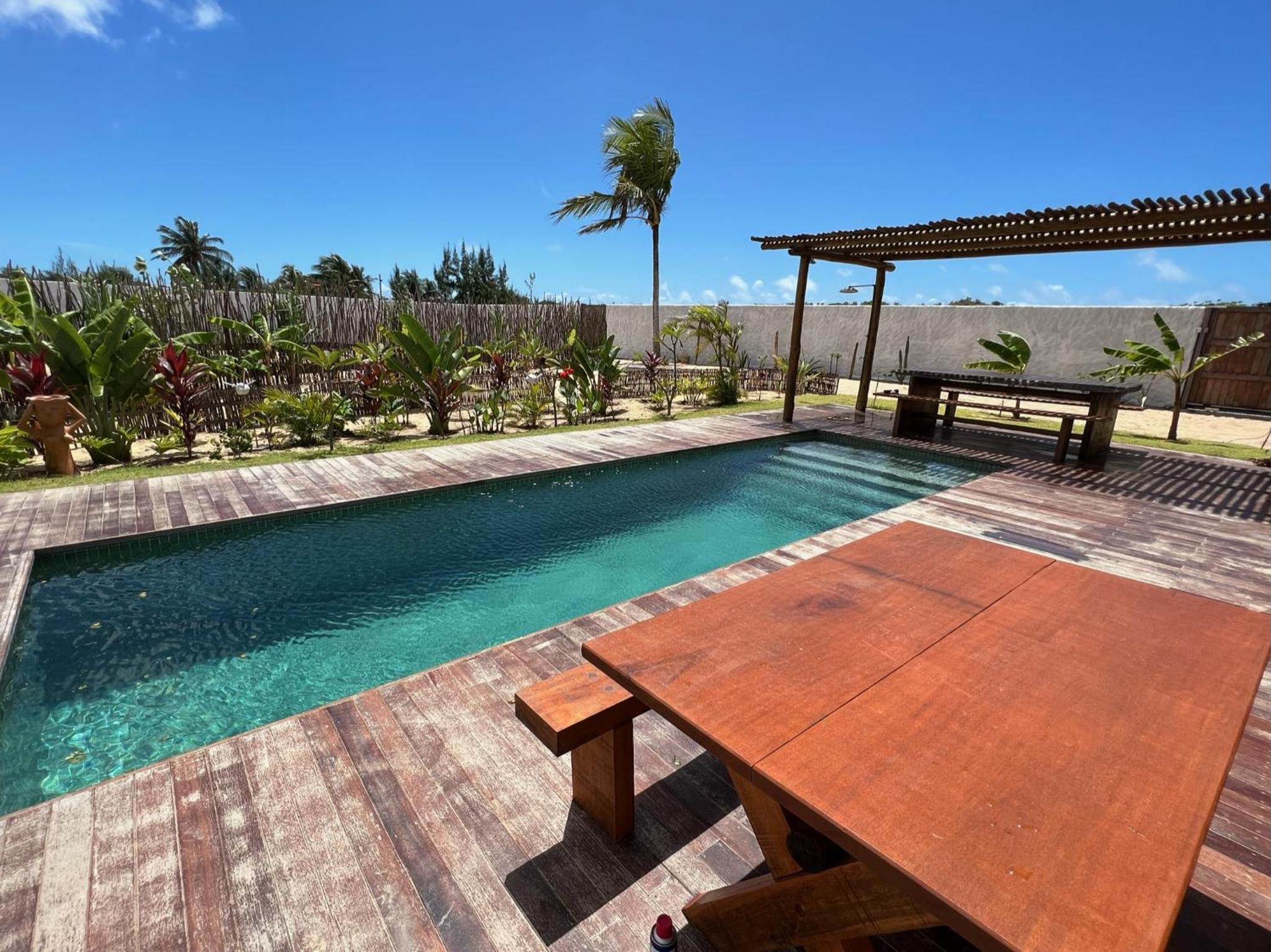 MONKEY BEACH HOUSE BRAZIL