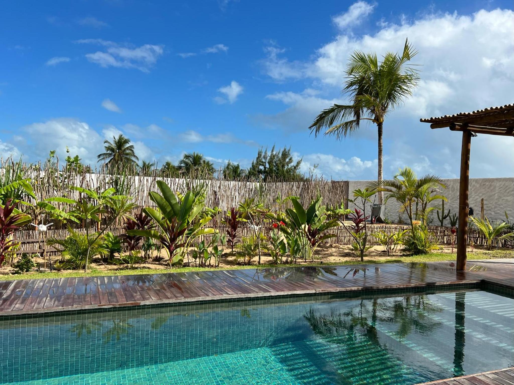 MONKEY BEACH HOUSE BRAZIL