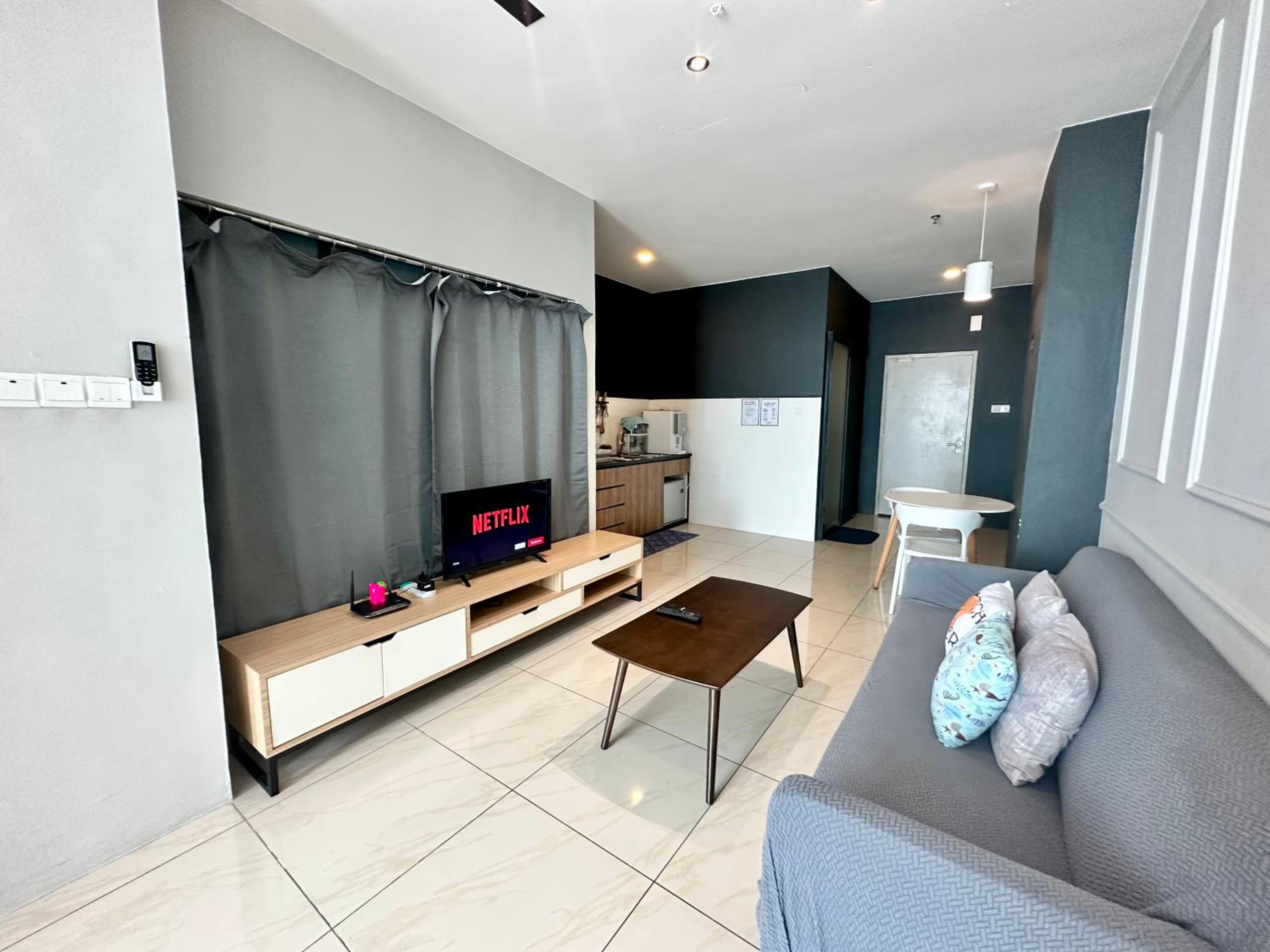 Manhattan Suites by NAJ photo 7