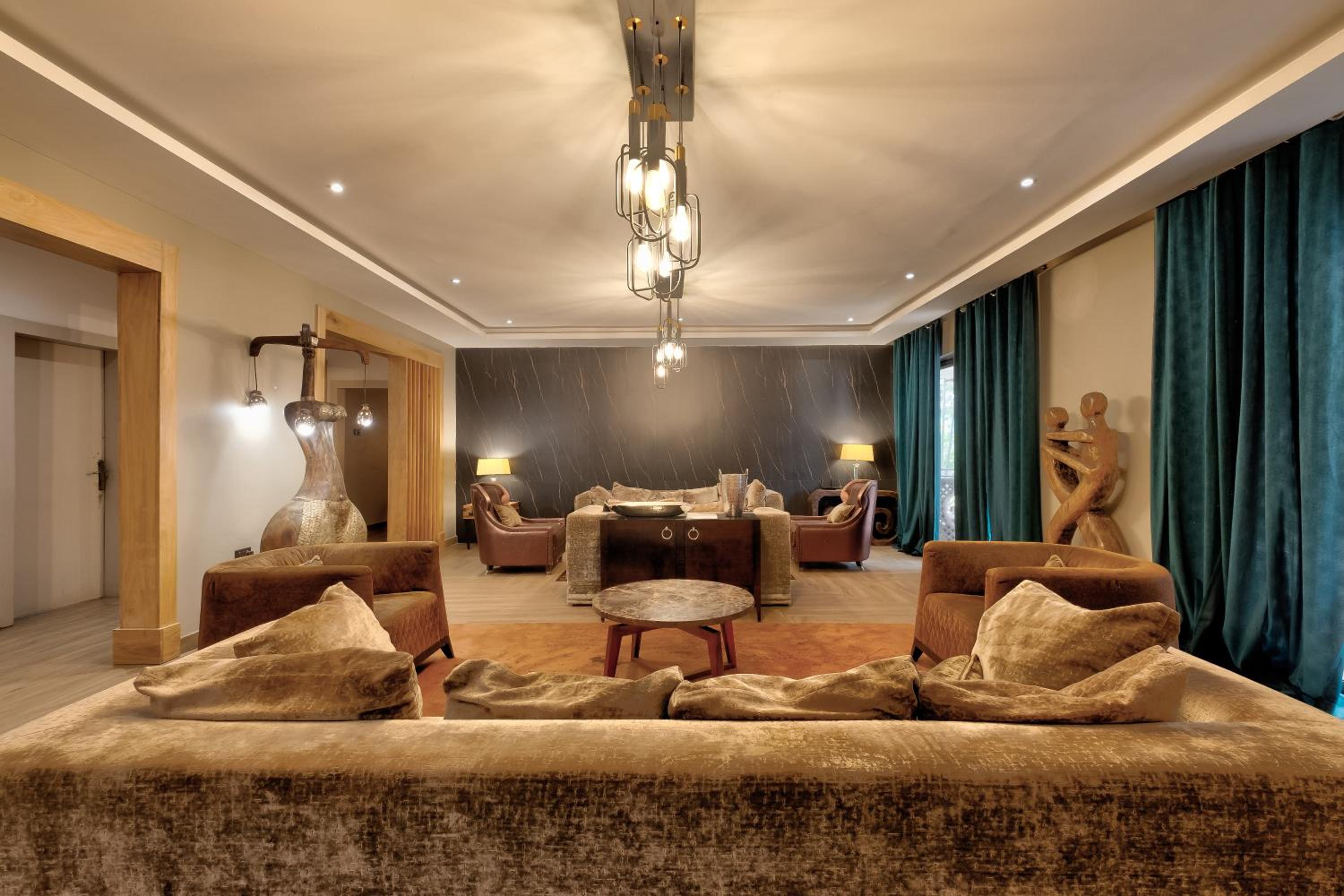 10 bedroom Luxurious Villa view 4