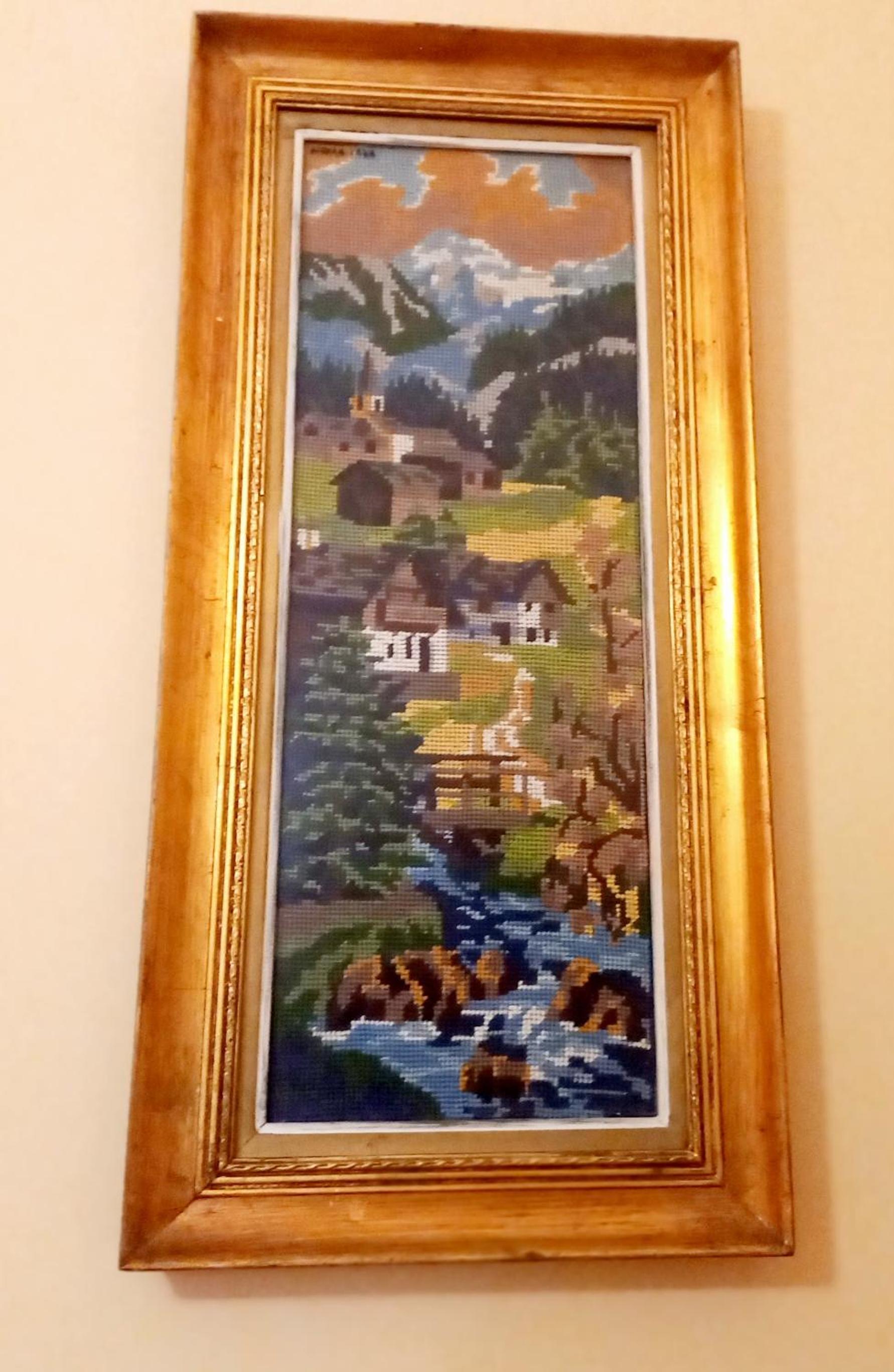 Zeta's vintage garden house view 5