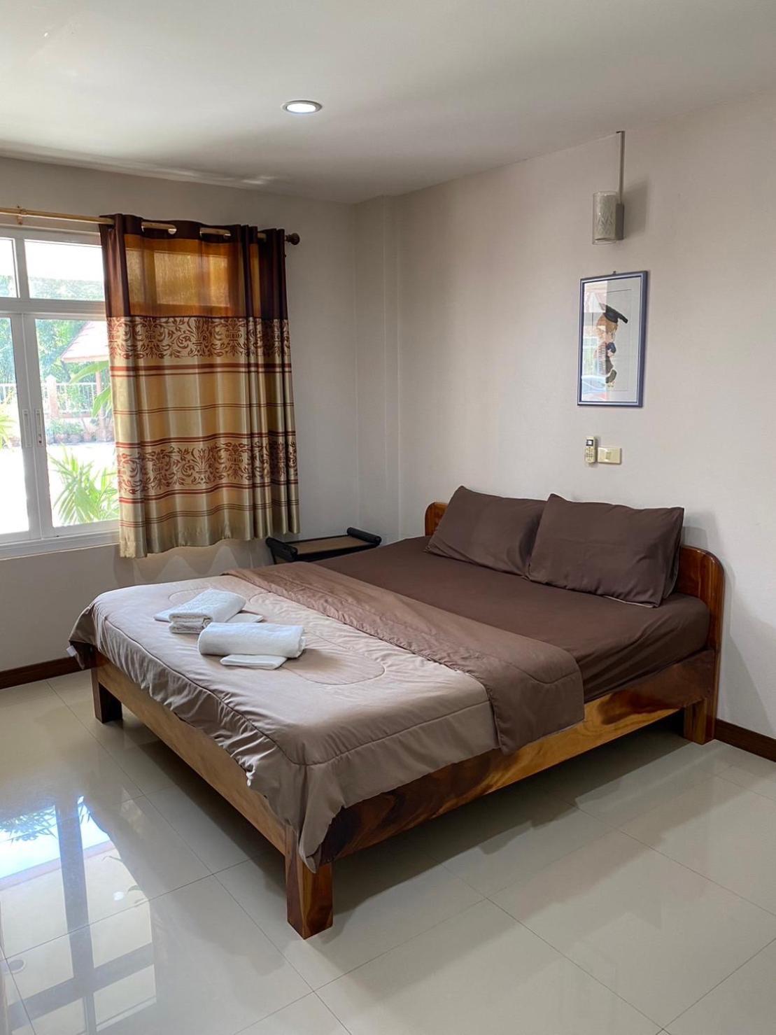 Klang Muang River Home