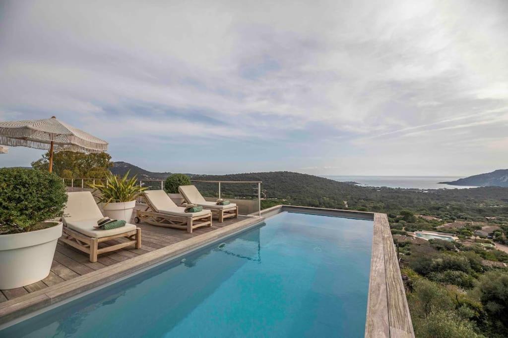 Ivona Vacances - Villa de luxe avec piscine chauffée à Santa-Giulia