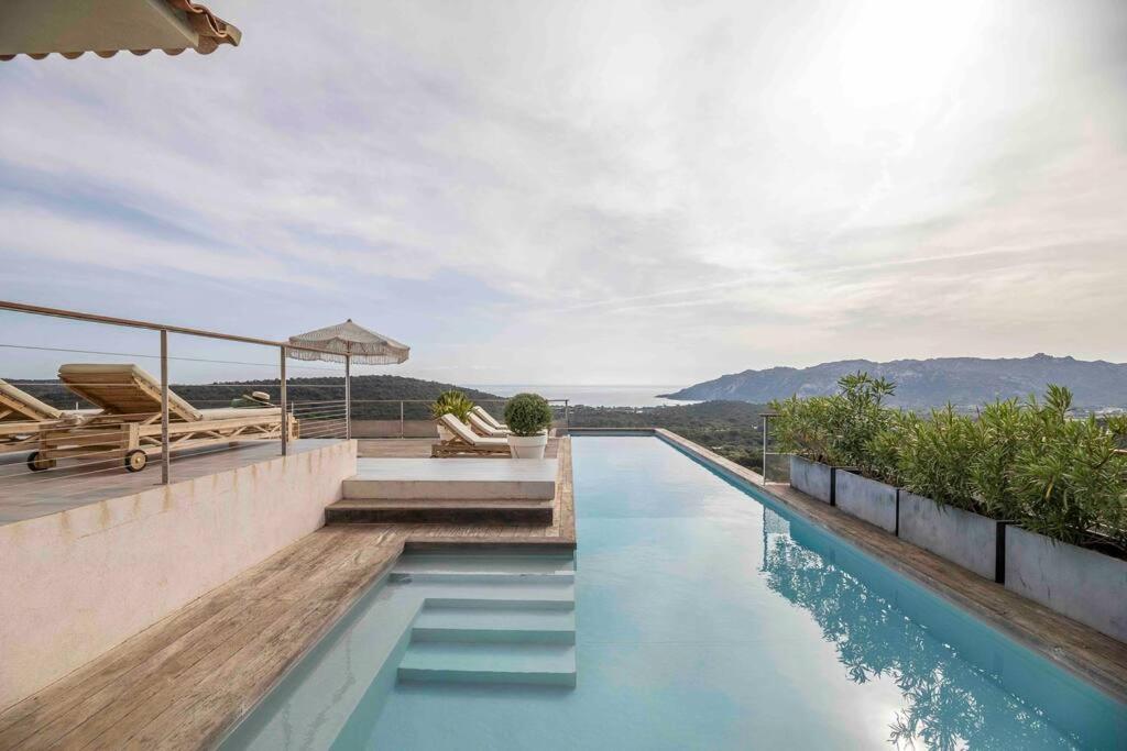 Ivona Vacances - Villa de luxe avec piscine chauffée à Santa-Giulia