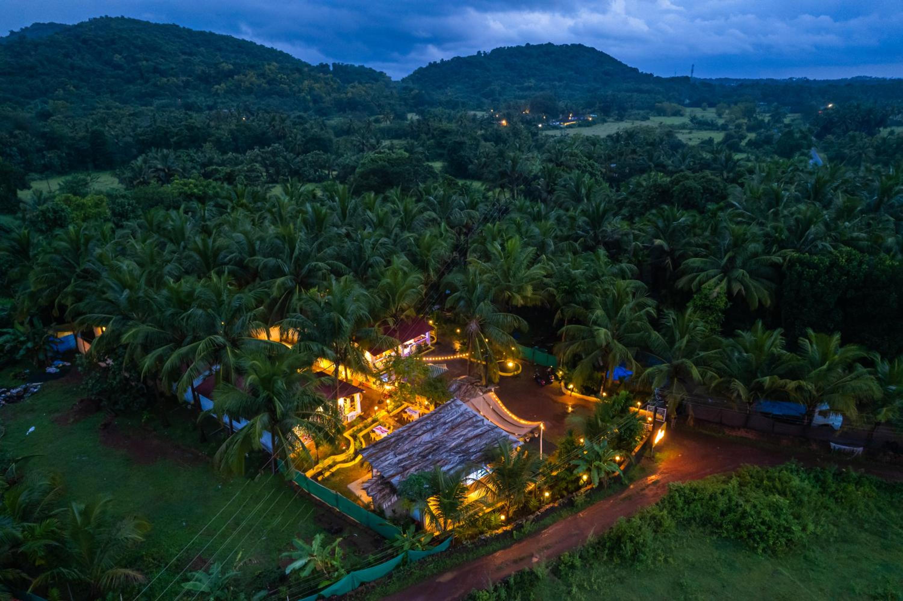 Whoopers Party Hostel, Palolem