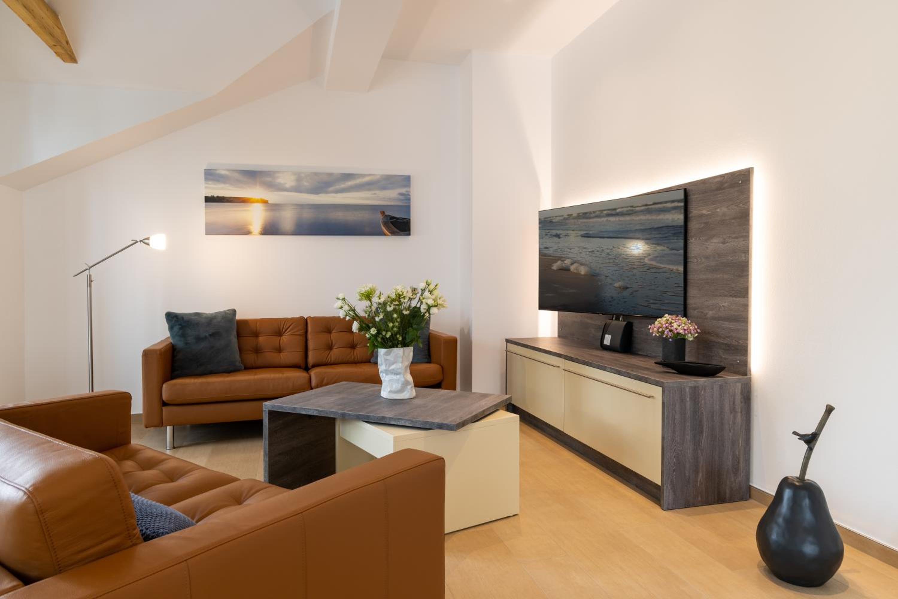 Villa Beatrice - WE 13 mit eigener Sauna, 2 Dachterrassen, kleiner Meerblick