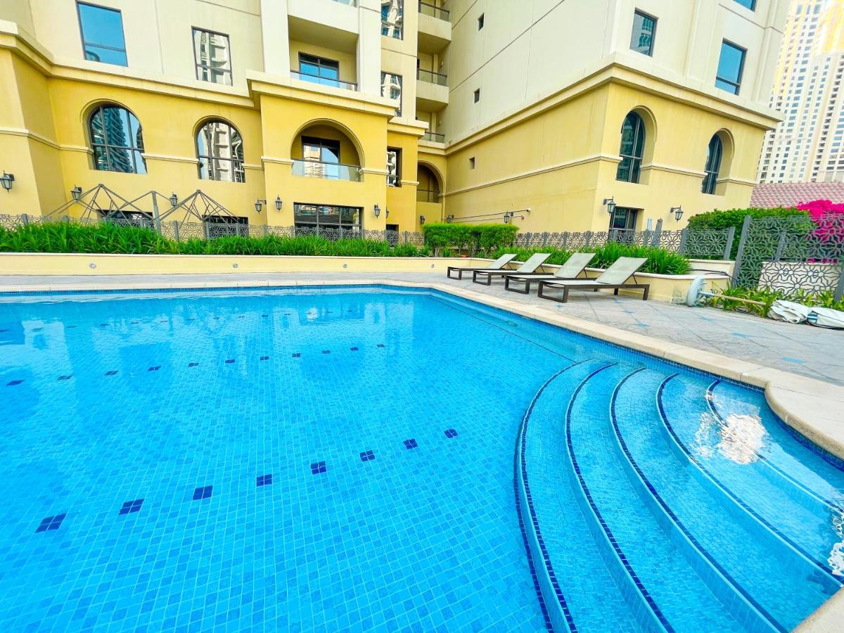 HAPPY SEASON - JBR apartments, Beach Front, Top furnished