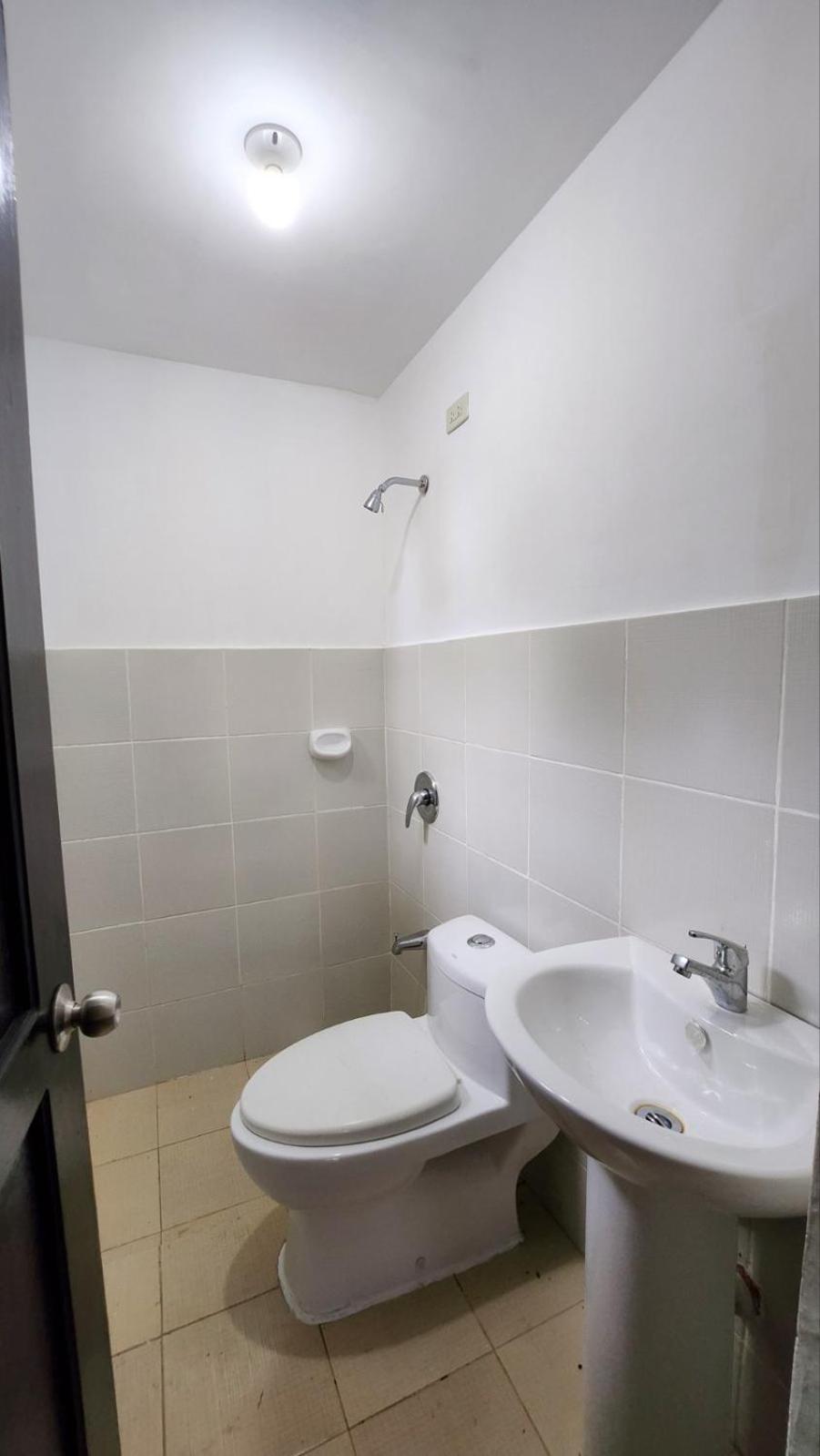 Unit 1O1 Nottingham Villas view 3