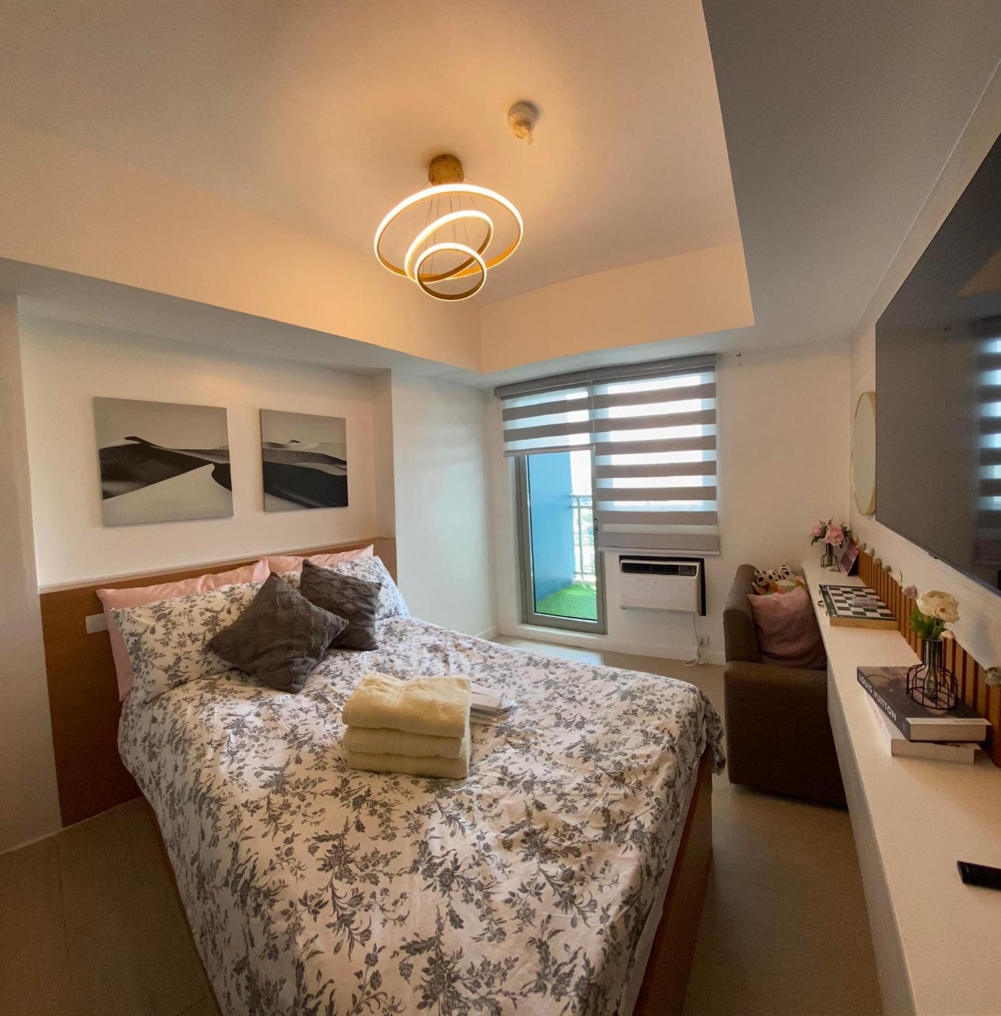 LeisureStay Studio - Azure North by THE BALI CORNER AT AZURE NORTH, Wave Pool and Man-made beach view