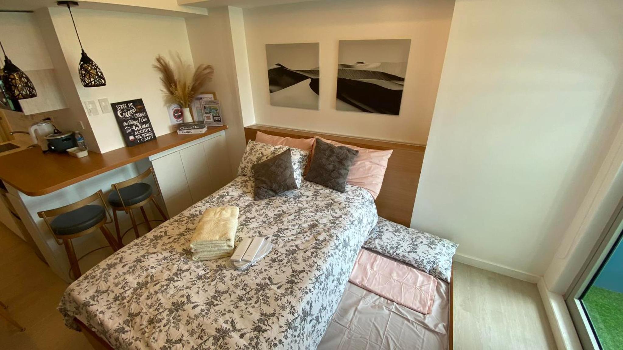 LeisureStay Studio - Azure North by THE BALI CORNER AT AZURE NORTH, Wave Pool and Man-made beach view