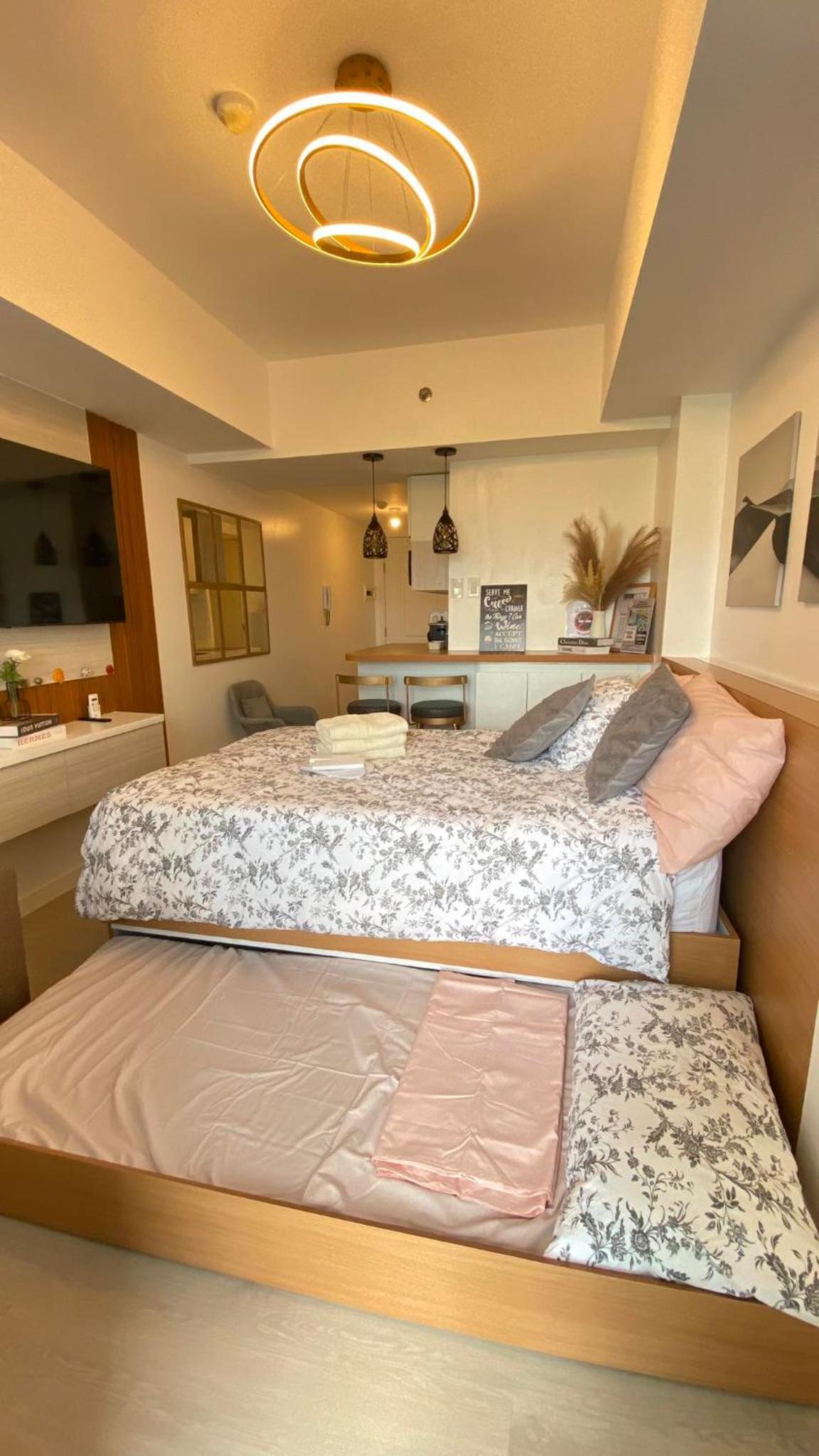 LeisureStay Studio - Azure North by THE BALI CORNER AT AZURE NORTH, Wave Pool and Man-made beach view