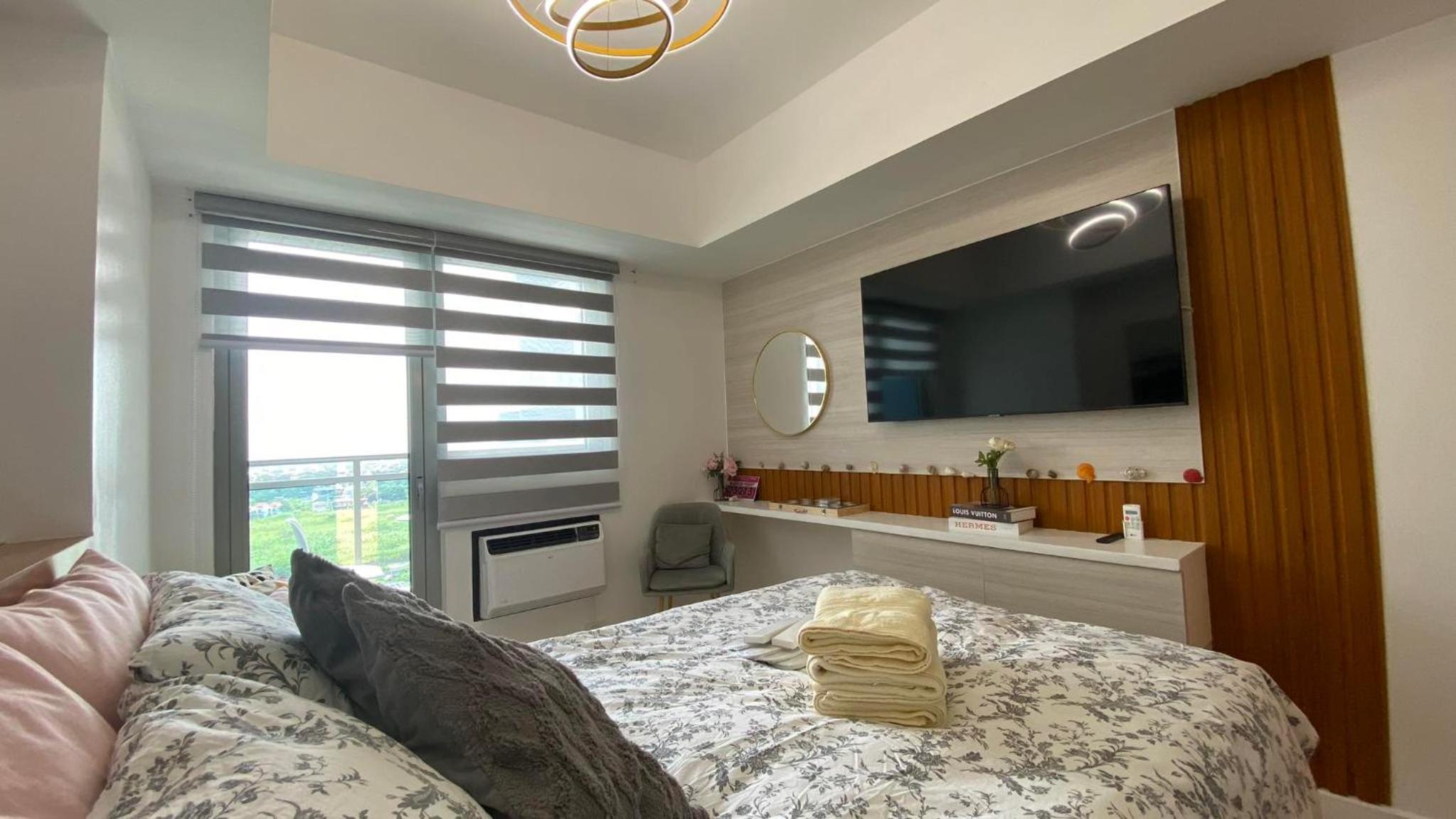 LeisureStay Studio - Azure North by THE BALI CORNER AT AZURE NORTH, Wave Pool and Man-made beach view
