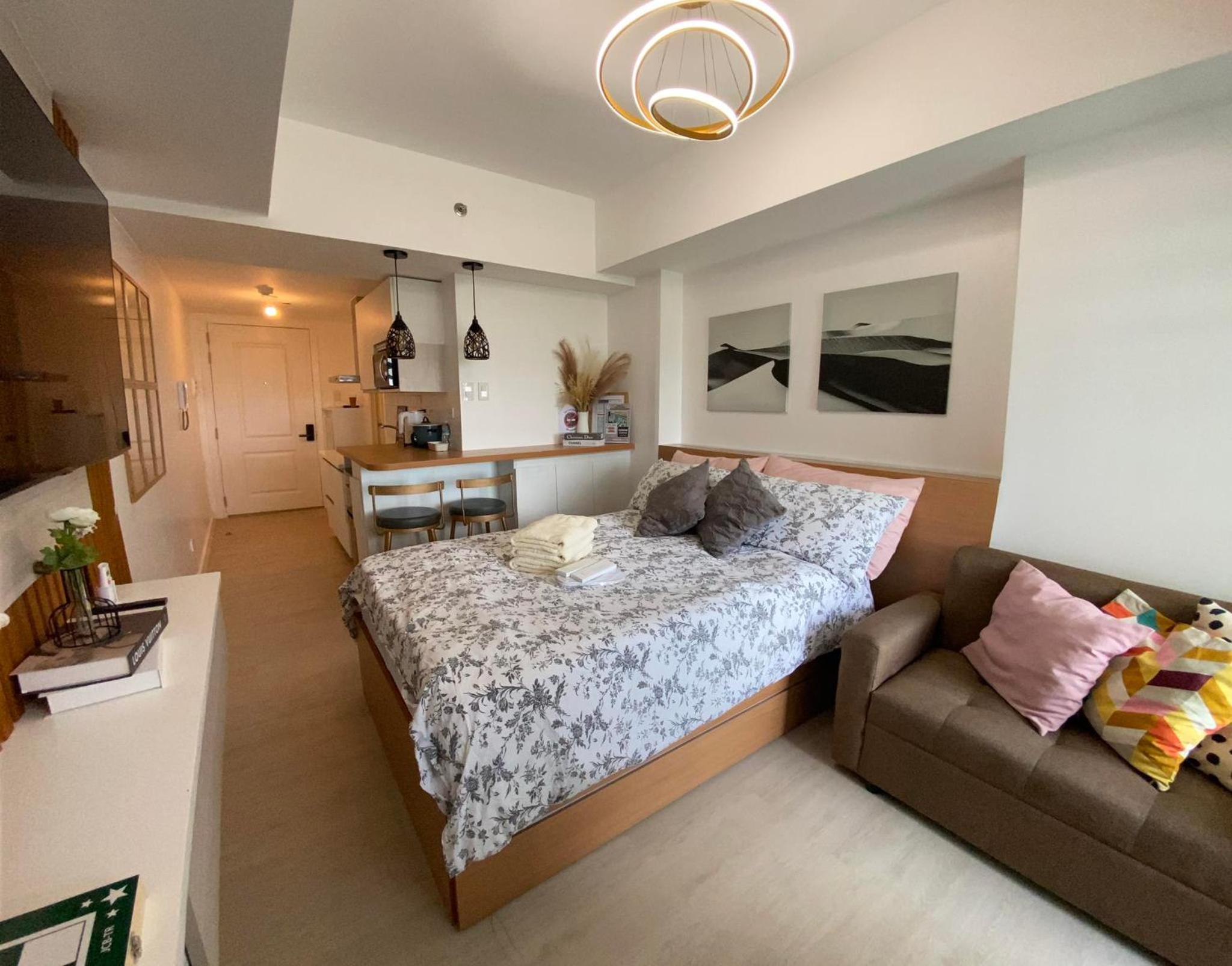 LeisureStay Studio - Azure North by THE BALI CORNER AT AZURE NORTH, Wave Pool and Man-made beach view