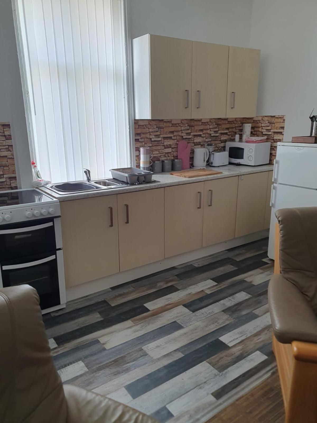 Blackpool Central Apartments 2 Bedroom FF view 4