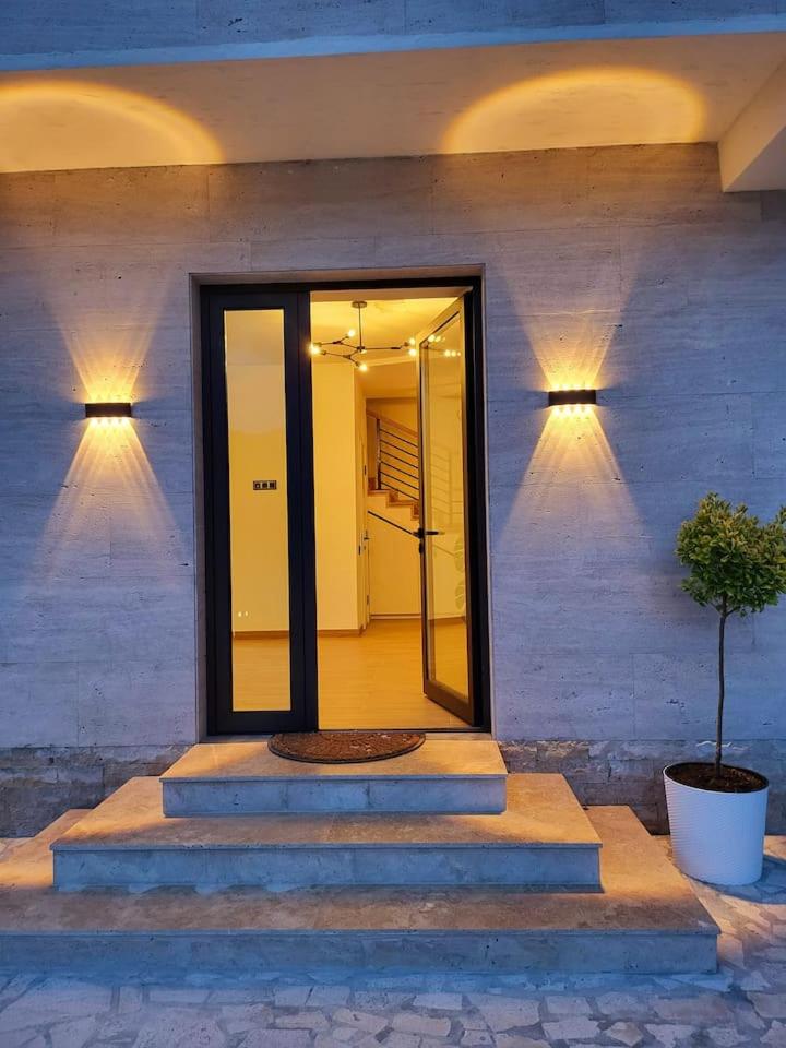 Dili Dream Villa Resort