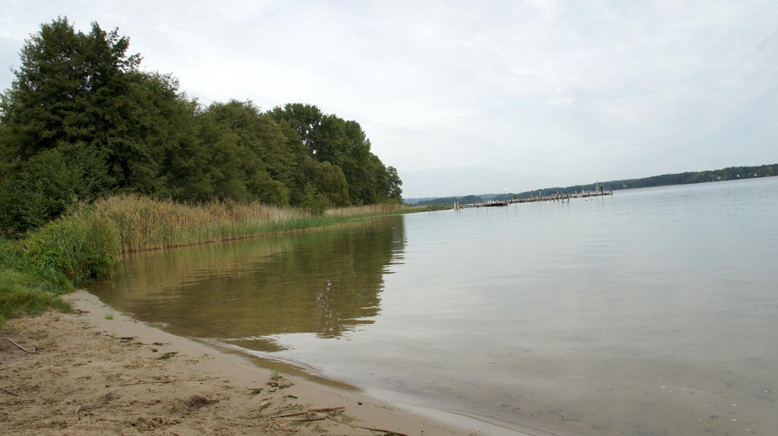 Marina Maisonette Seeblick mit Pool und Sauna