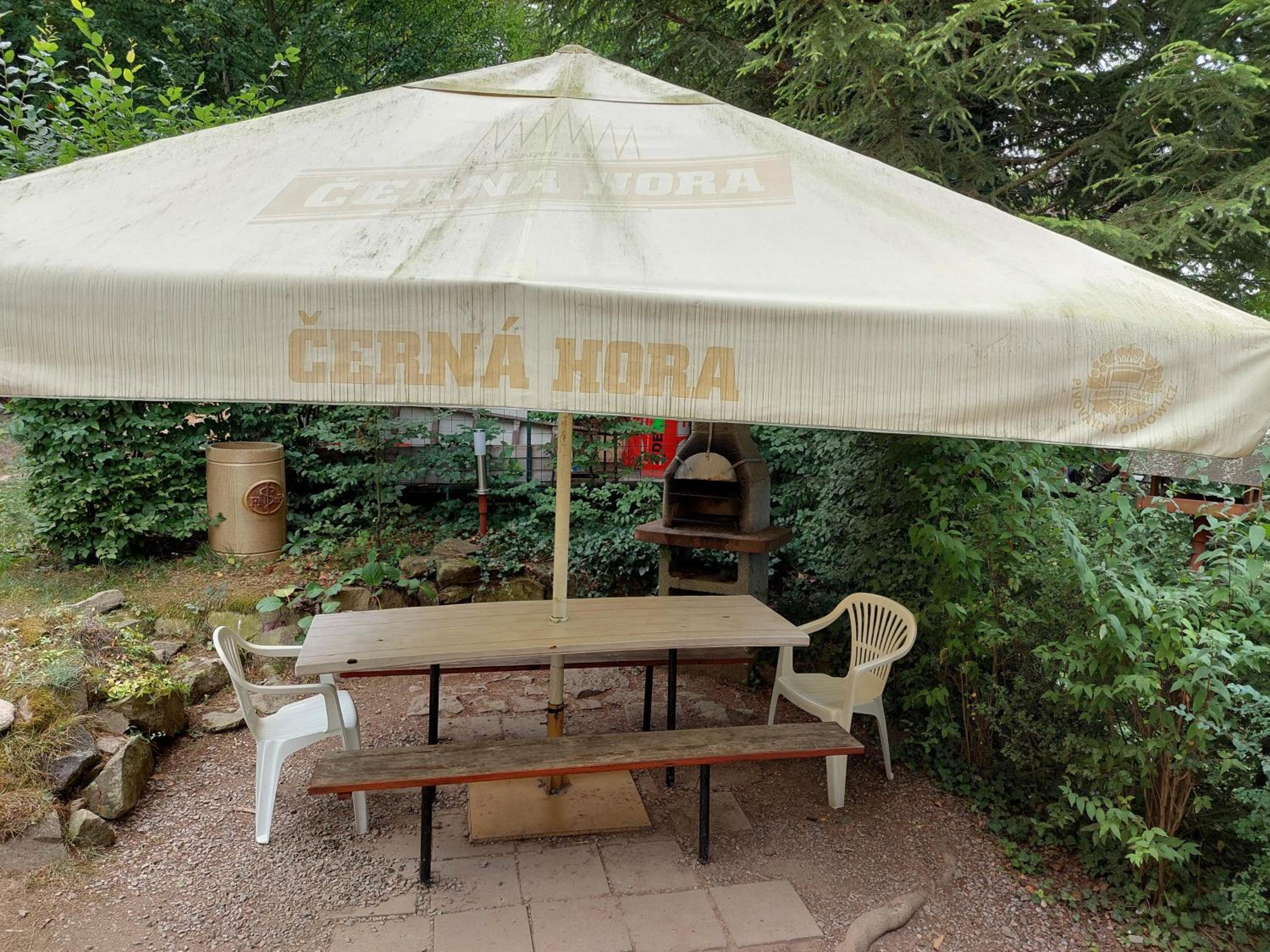 Chata v Jedovnicích u rybníka Olšovec