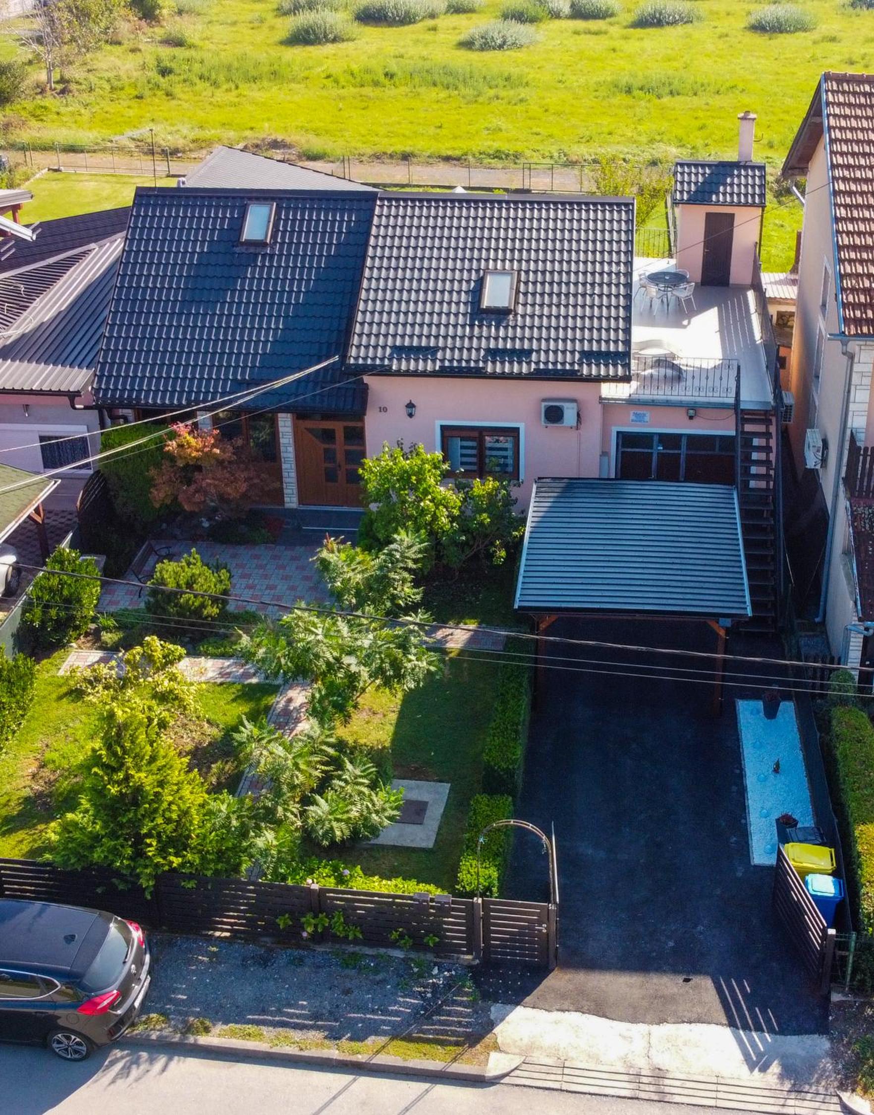 Hotel Studio apartment OAZA - Image 1