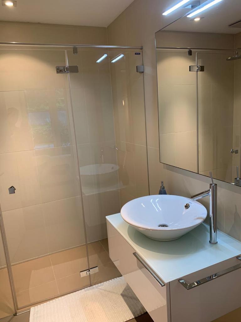 Modernes Apartment an Traumlage in Lugano mit Seesicht