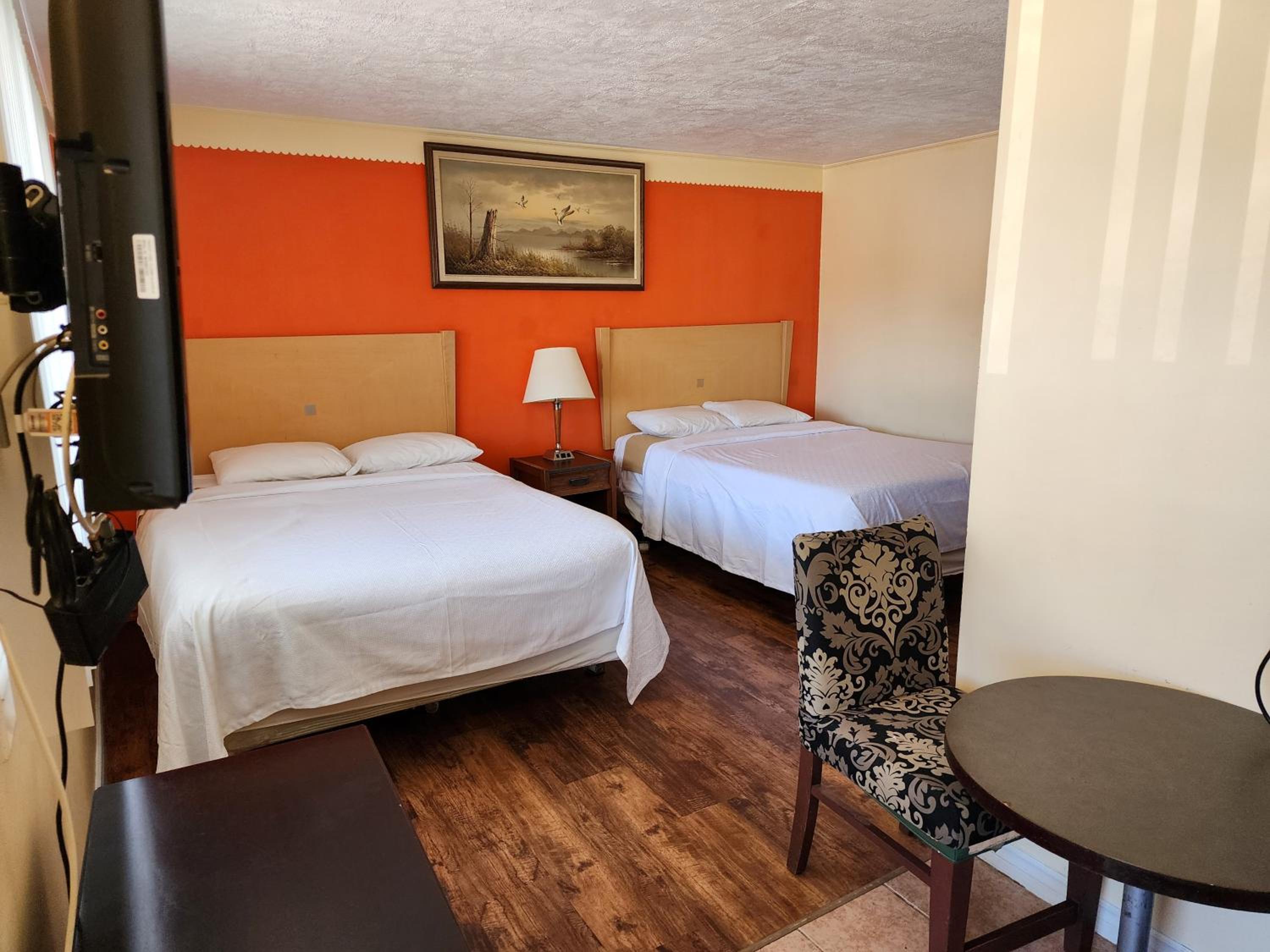 Sunparlor Motel