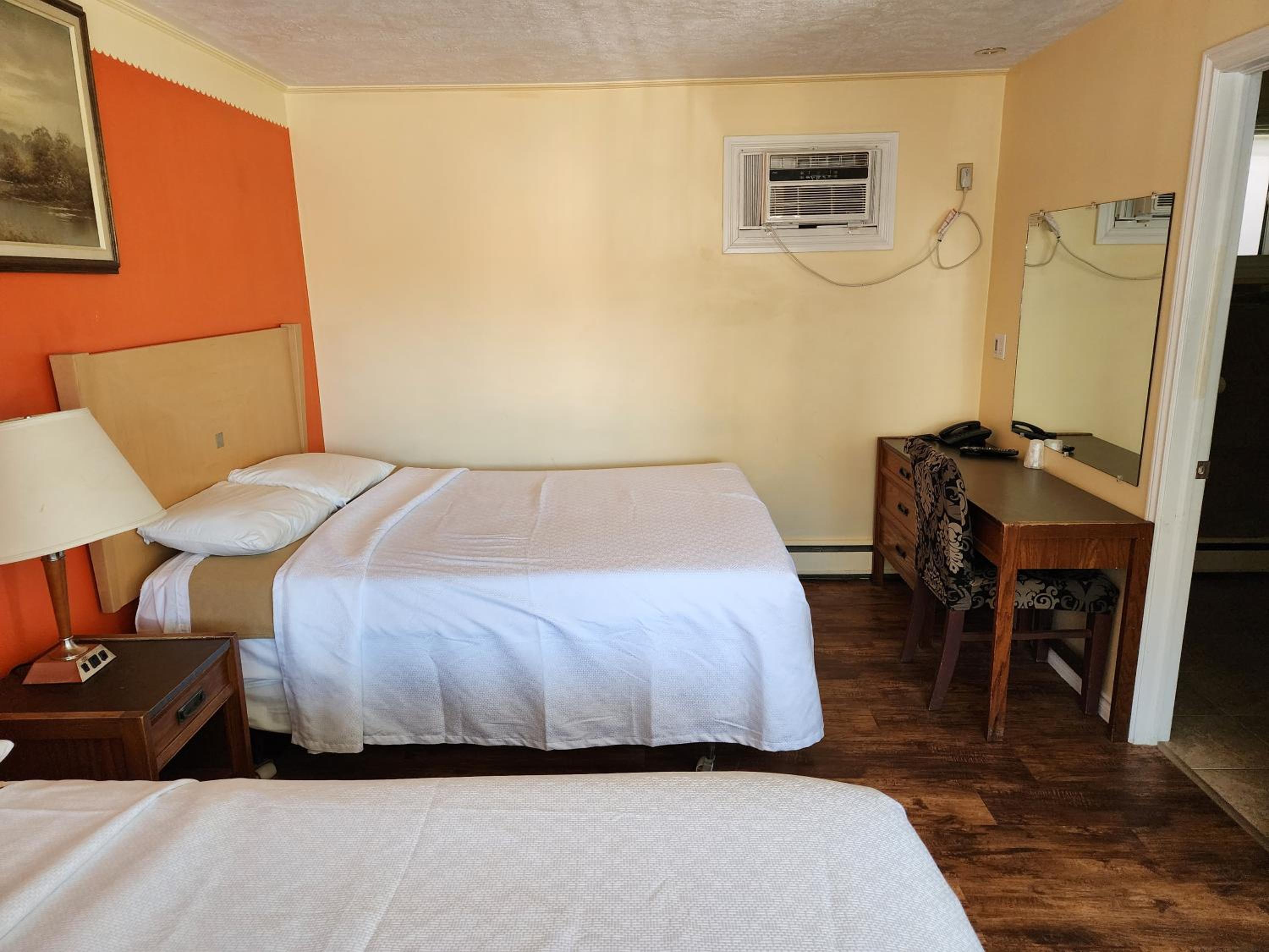 Sunparlor Motel