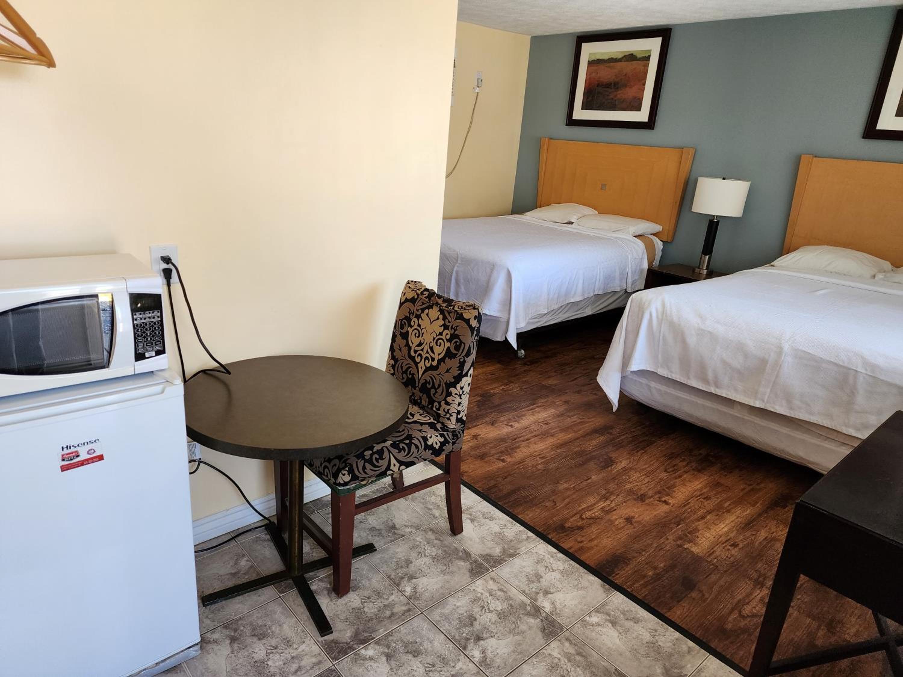 Sunparlor Motel