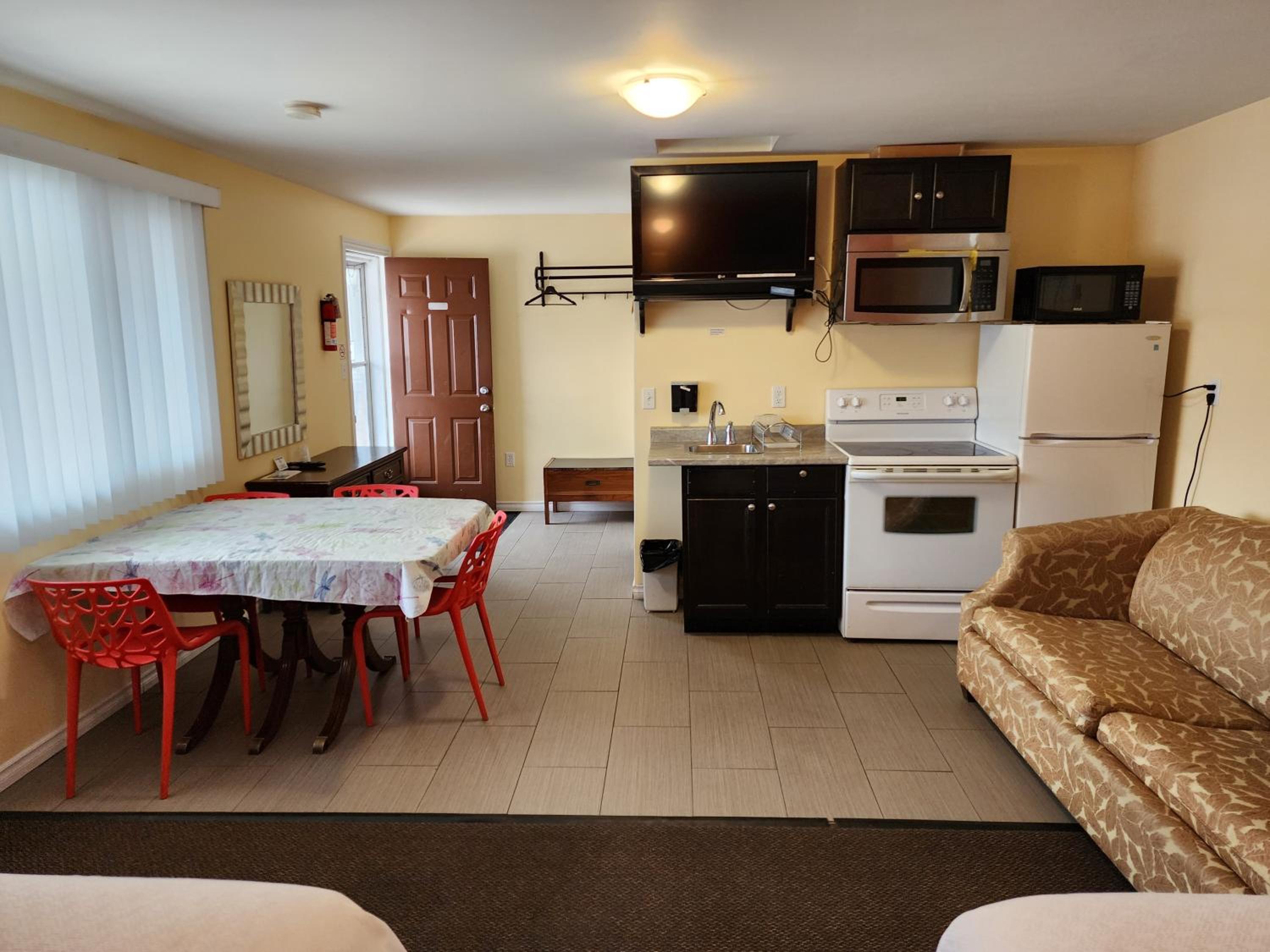 Sunparlor Motel